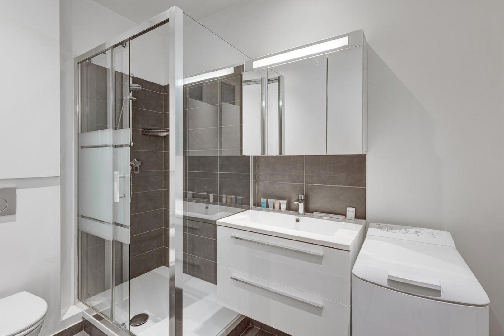 562 Congres - Superbe A Apartment *