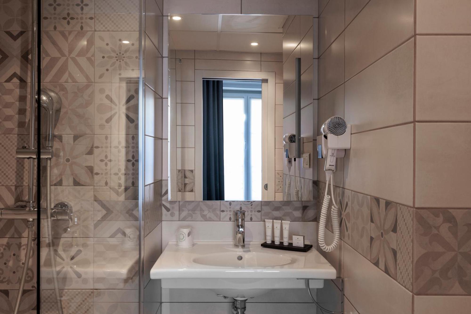 Saint Martin Bastille Hotel 3*