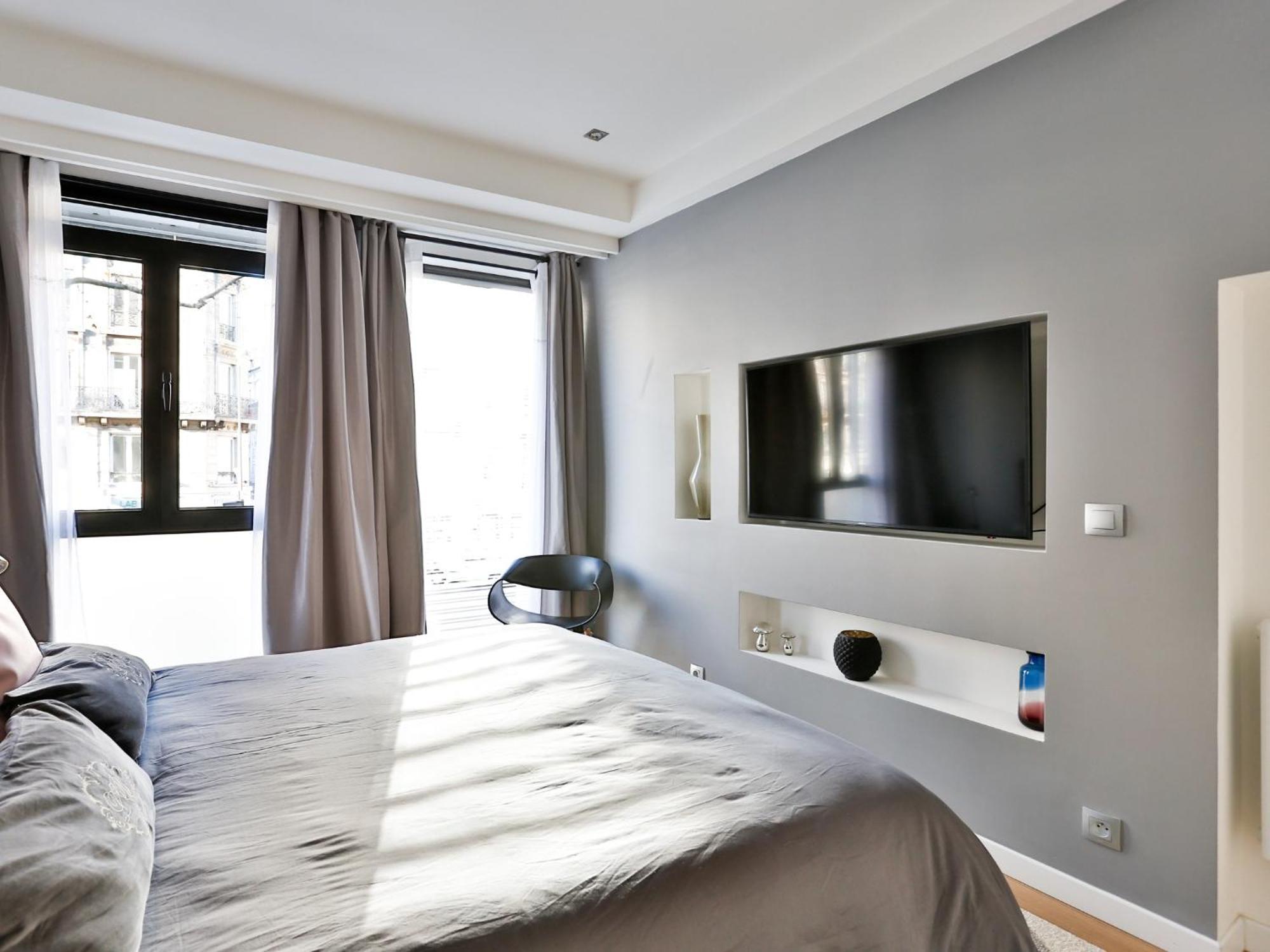 Blue Nights Sebastopol 110 Apartment Paris
