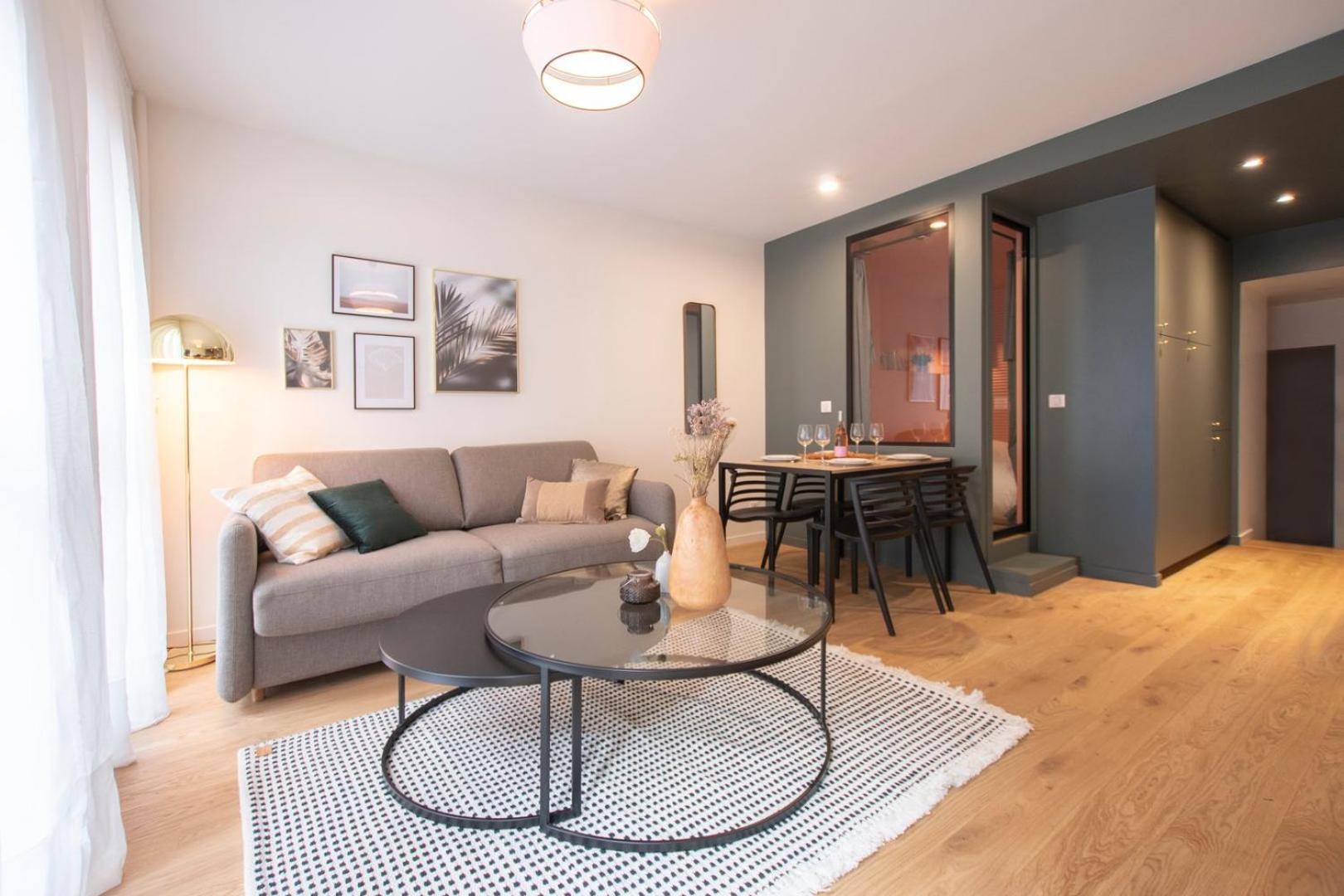 Guestready - Near Parc De La Apartment