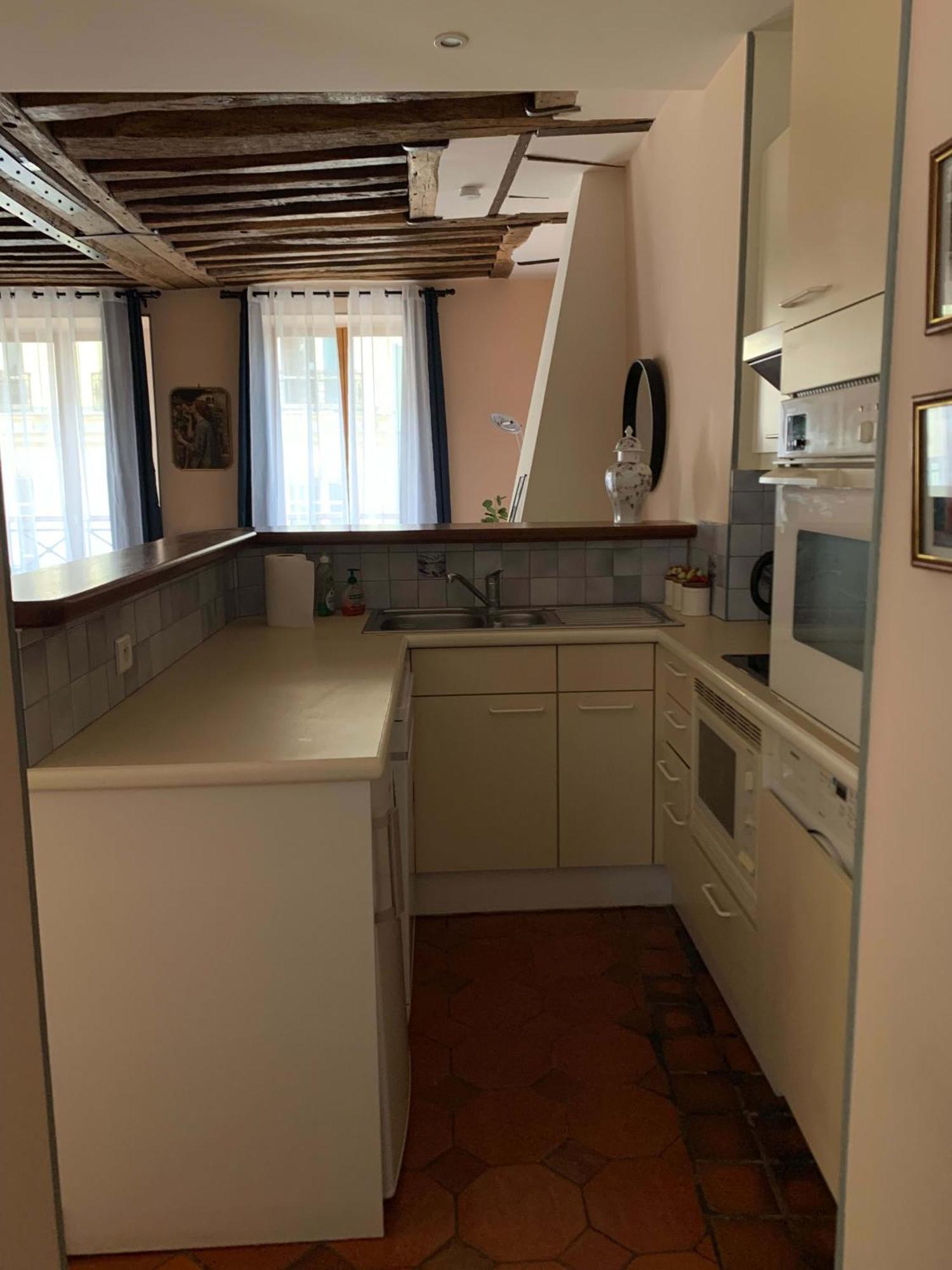 Apartment Heart Of 1br Cozy Flat Paris