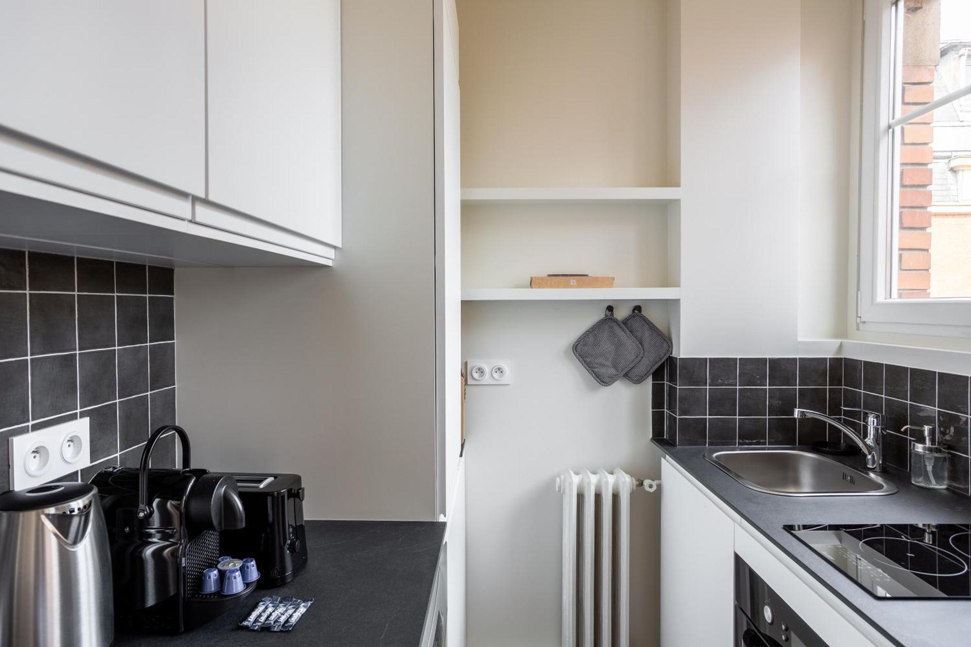 The 15 Place Appartement Paris
