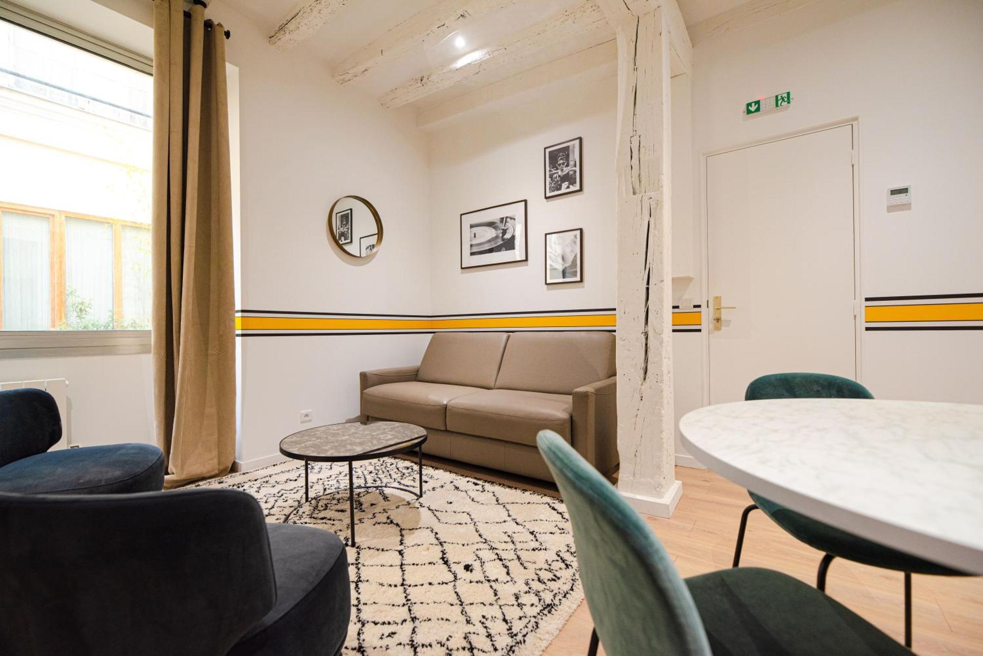Mbm - Marais Apartment