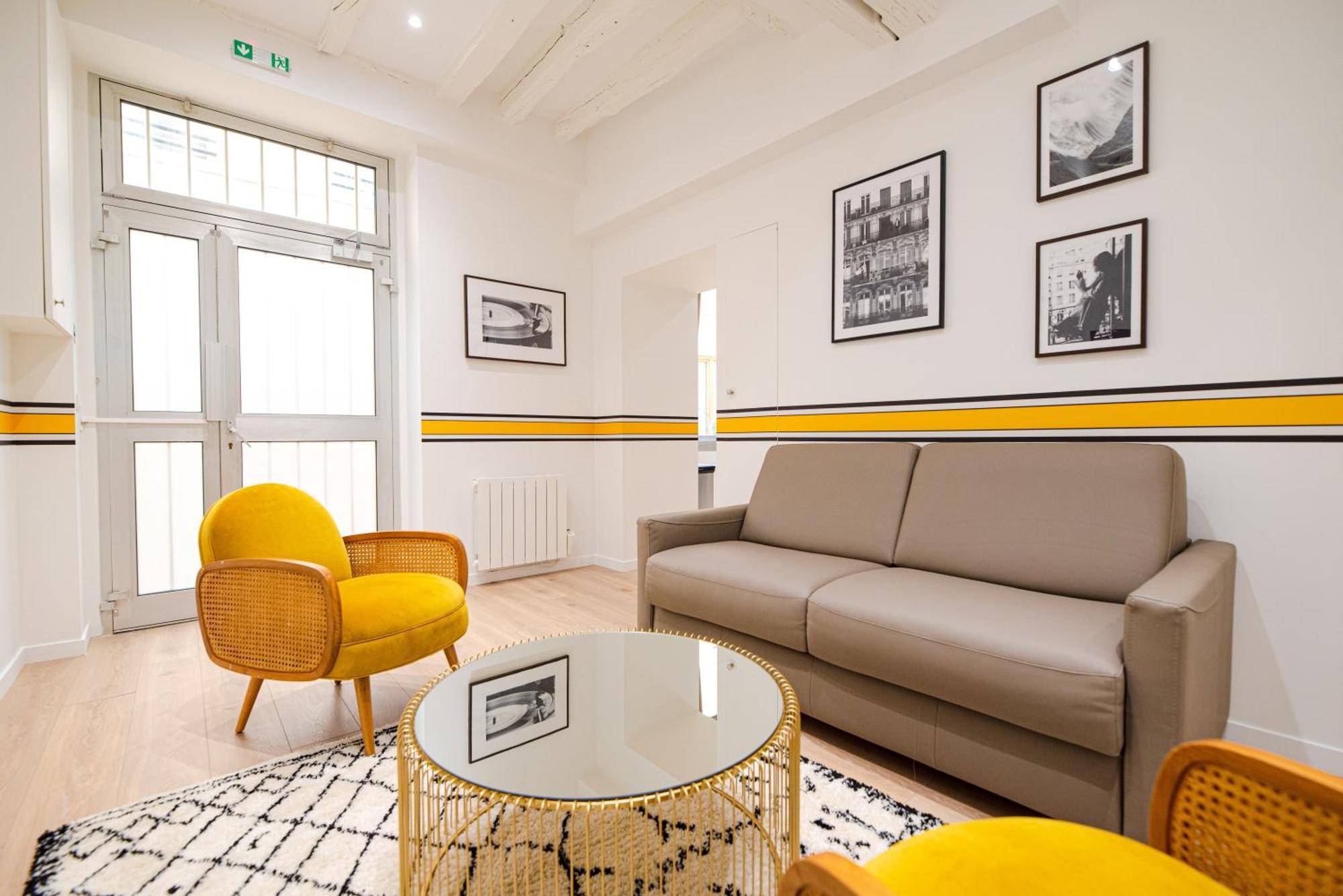 Apartment Mbm - Marais Paris