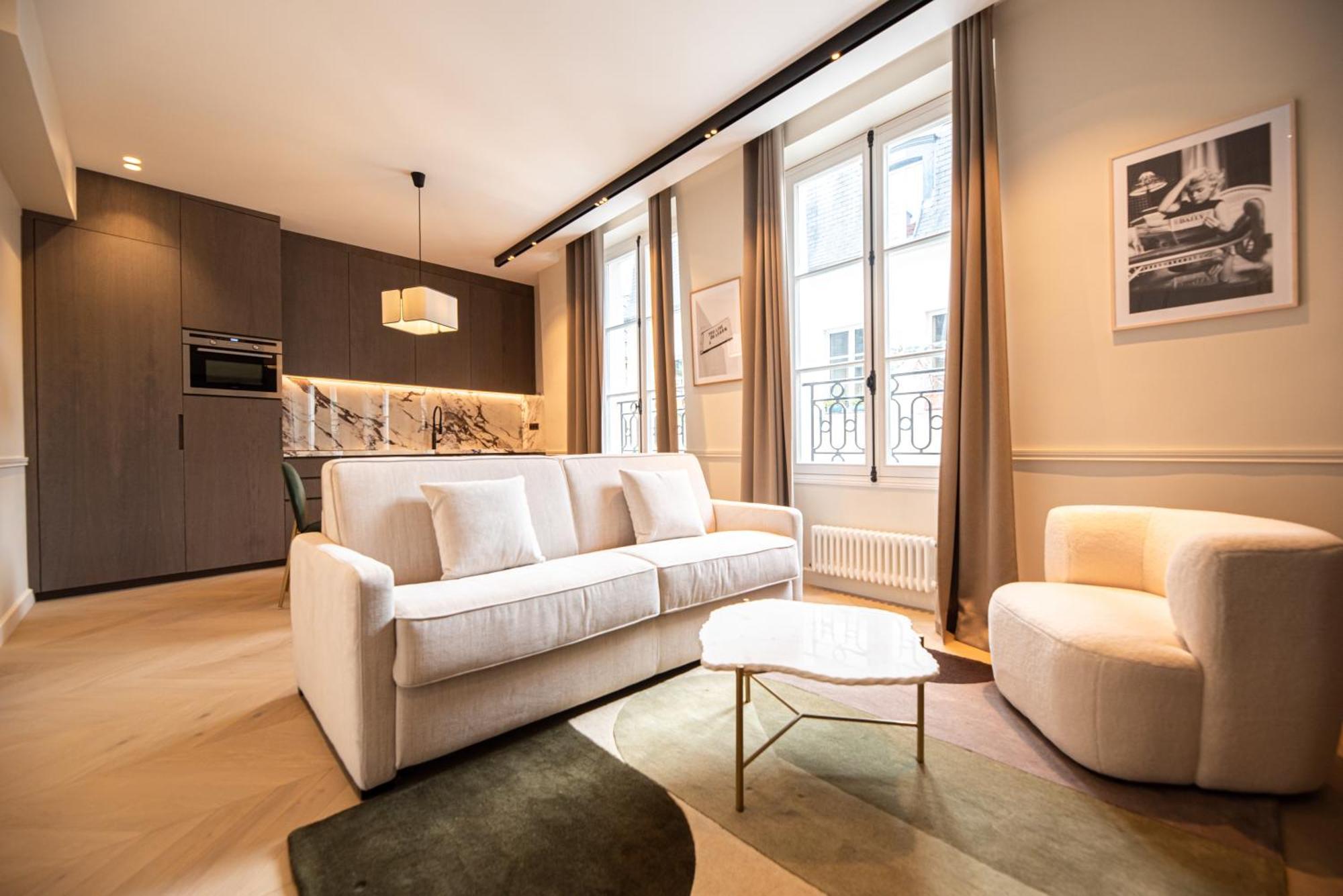 Mbm - Luxury In Marais Apartment
