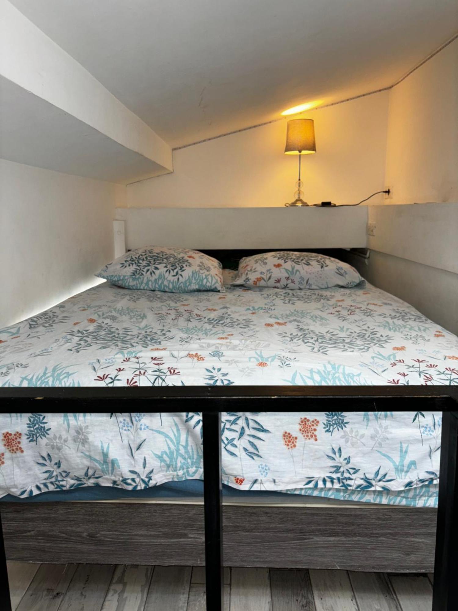 Apartment Wins Montmartre Paris