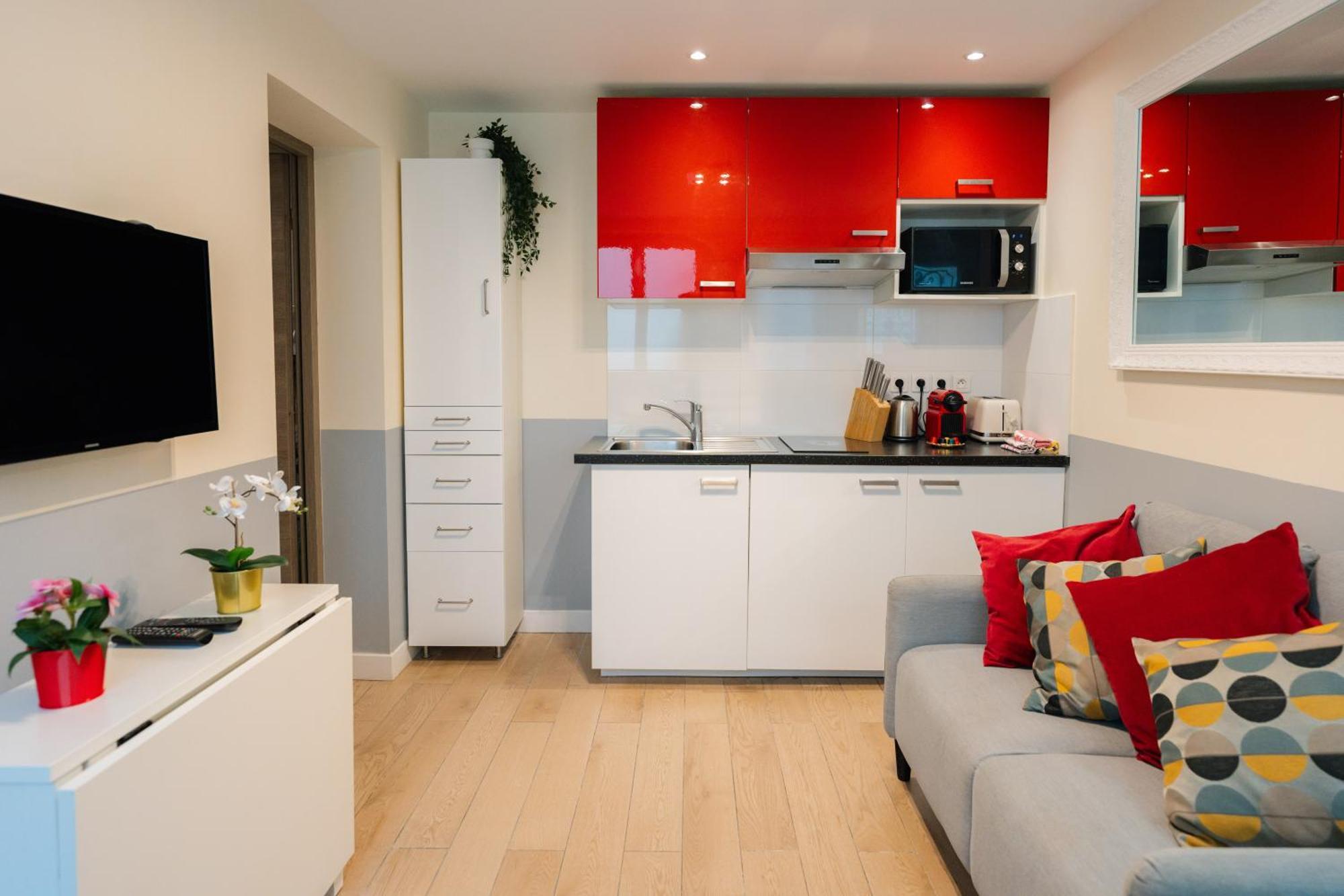 Appartement Stunning Modern Red Near Bastille-marais Paris