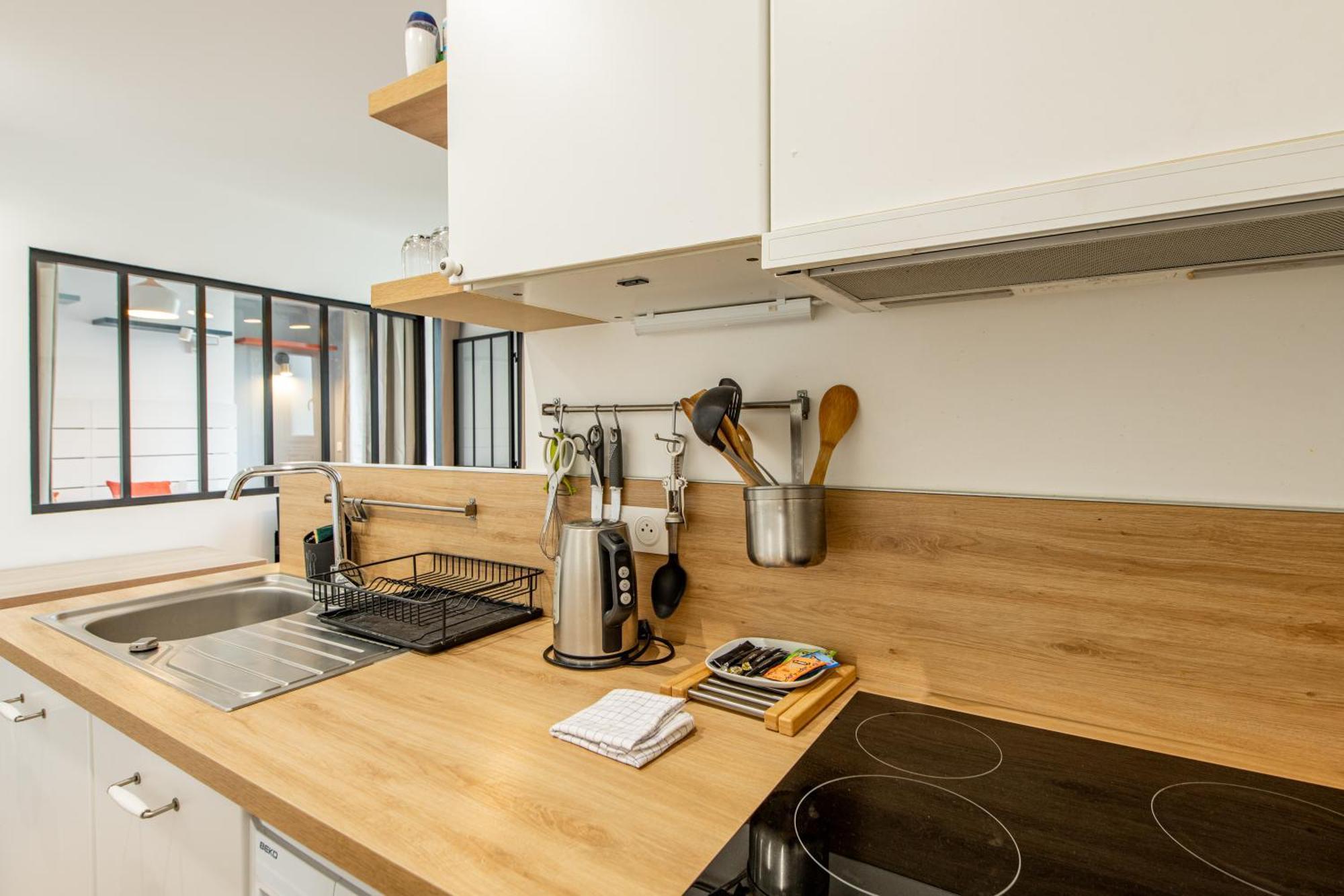 Cozy 1-bedroom With All Amenties In Montmartre Appartement Paris