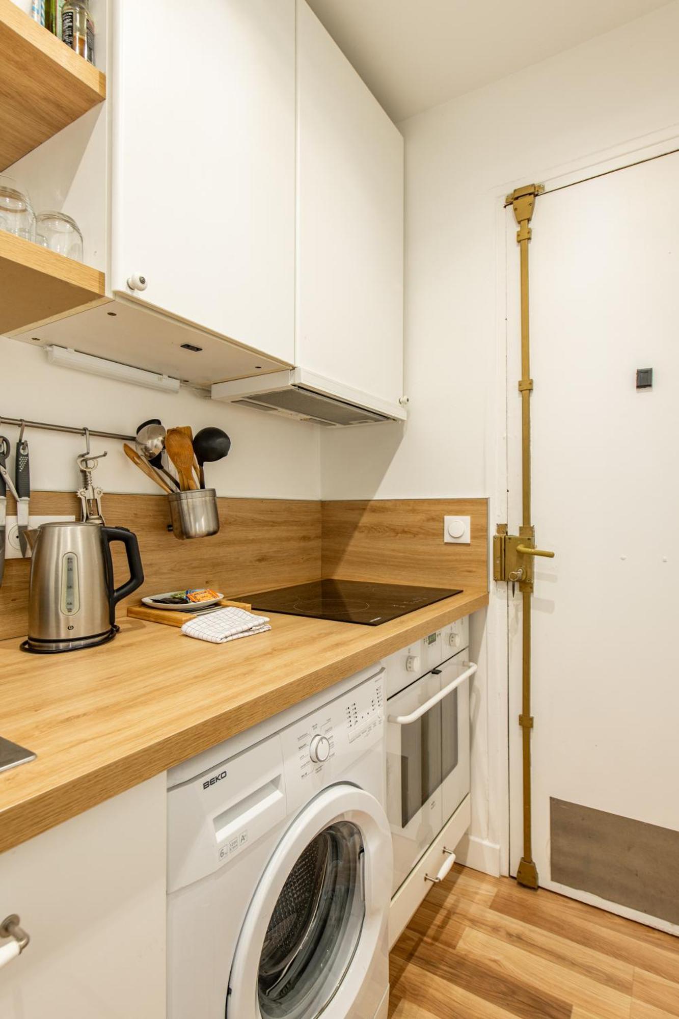 Cozy 1-bedroom With All Amenties In Montmartre