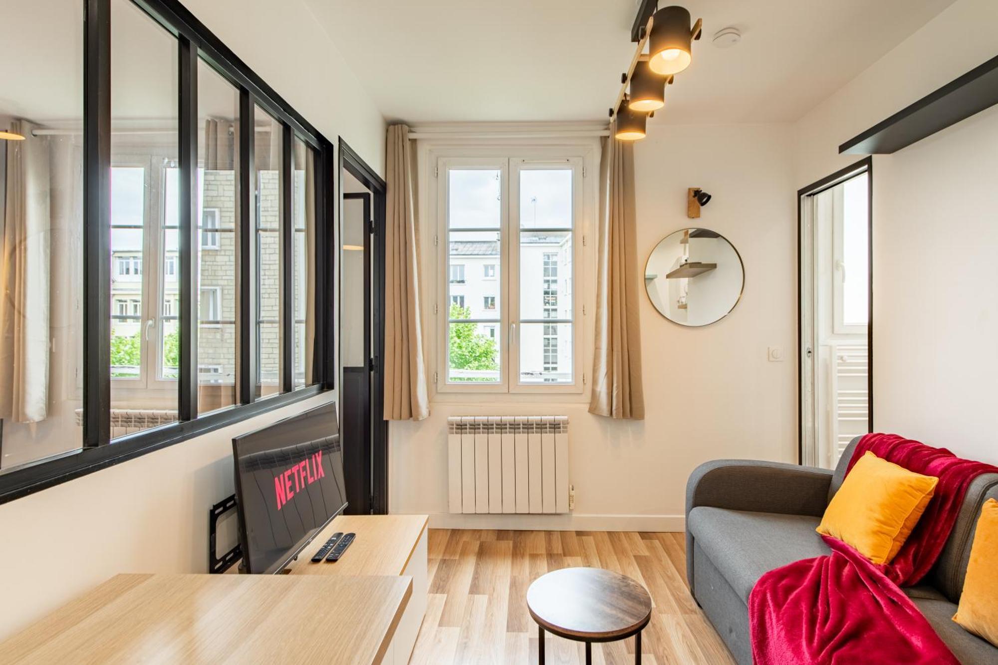Cozy 1-bedroom With All Amenties In Montmartre * Paris