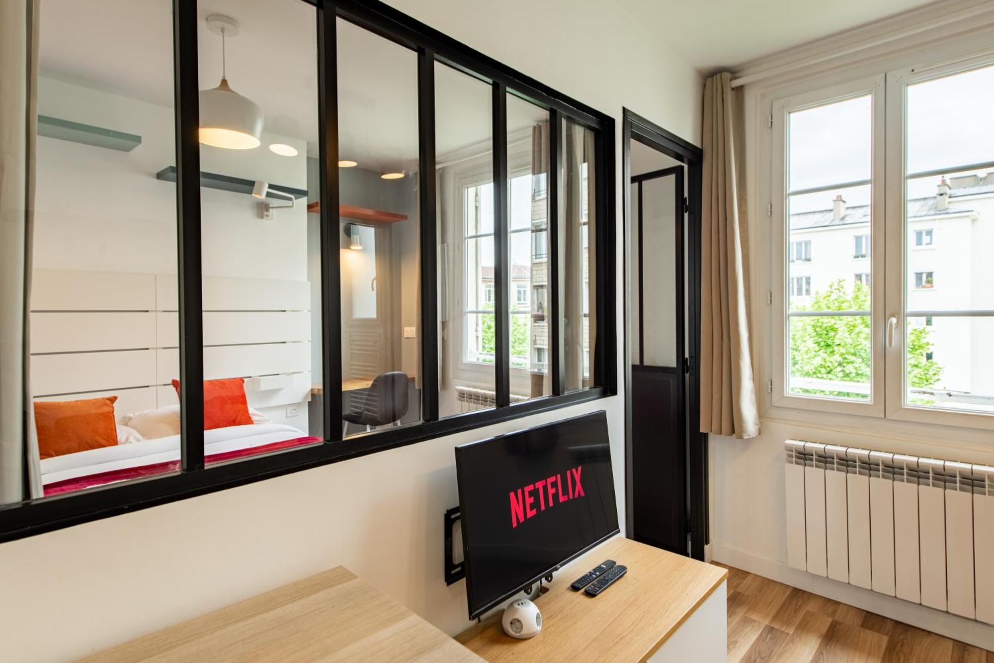 Cozy 1-bedroom With All Amenties In Montmartre