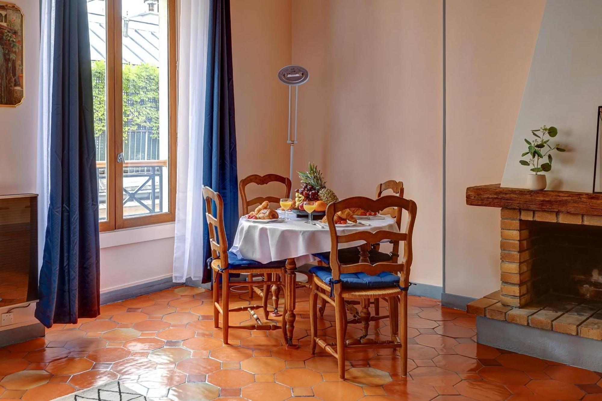 Apartment Heart Of 1br Cozy Flat Paris