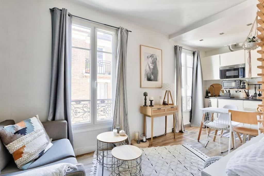 Elegant Studio Au Coeur De Montmartre Paris