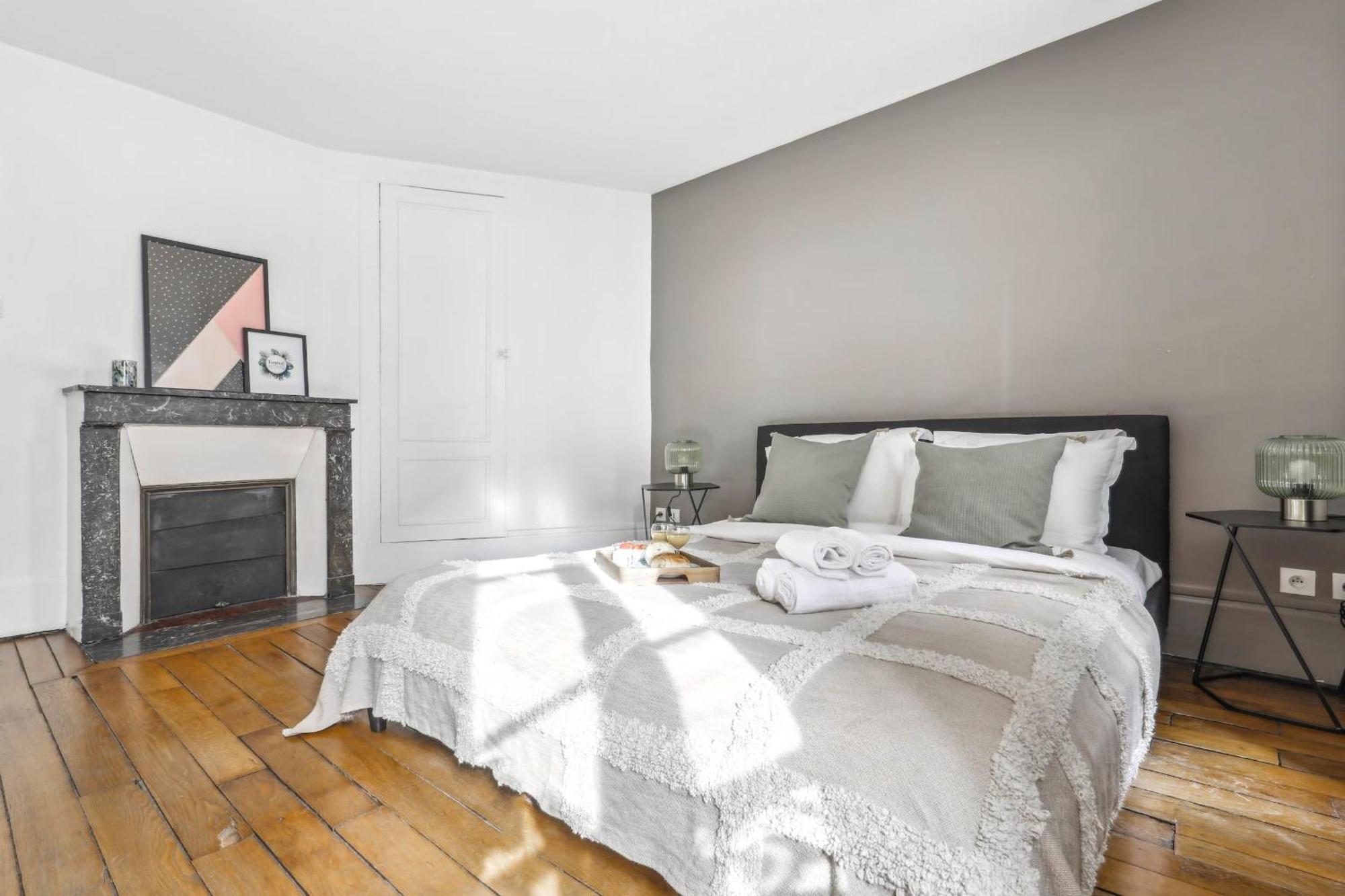 Le Marais & Place De La Republique - 2br - Cityapartmentstay Appartement