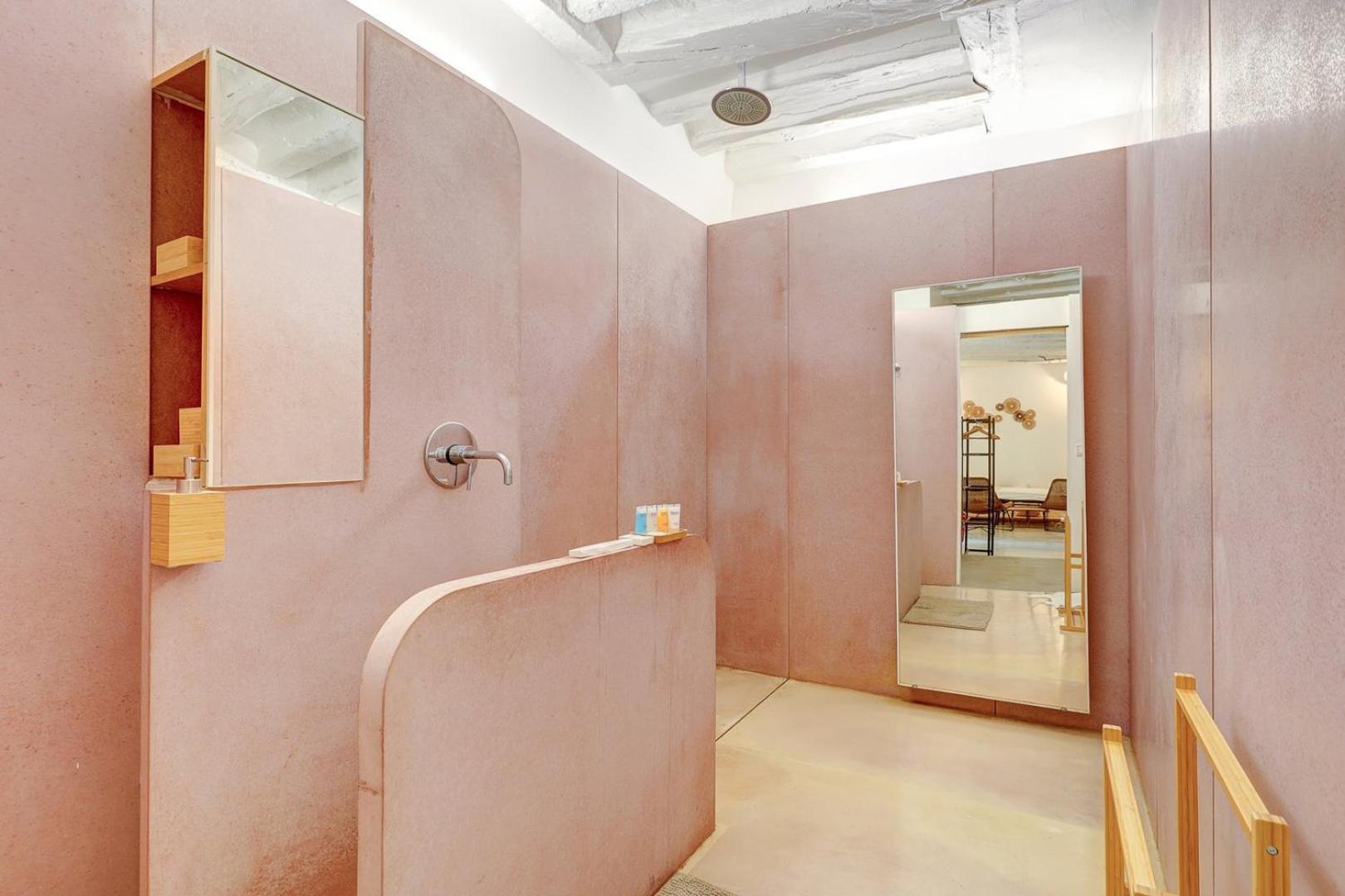401 Zack - Superbe A Appartement *