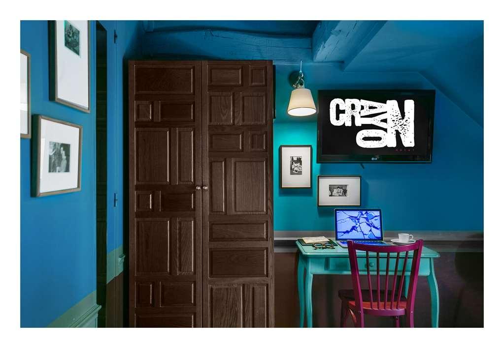 Crayon 3* Paris