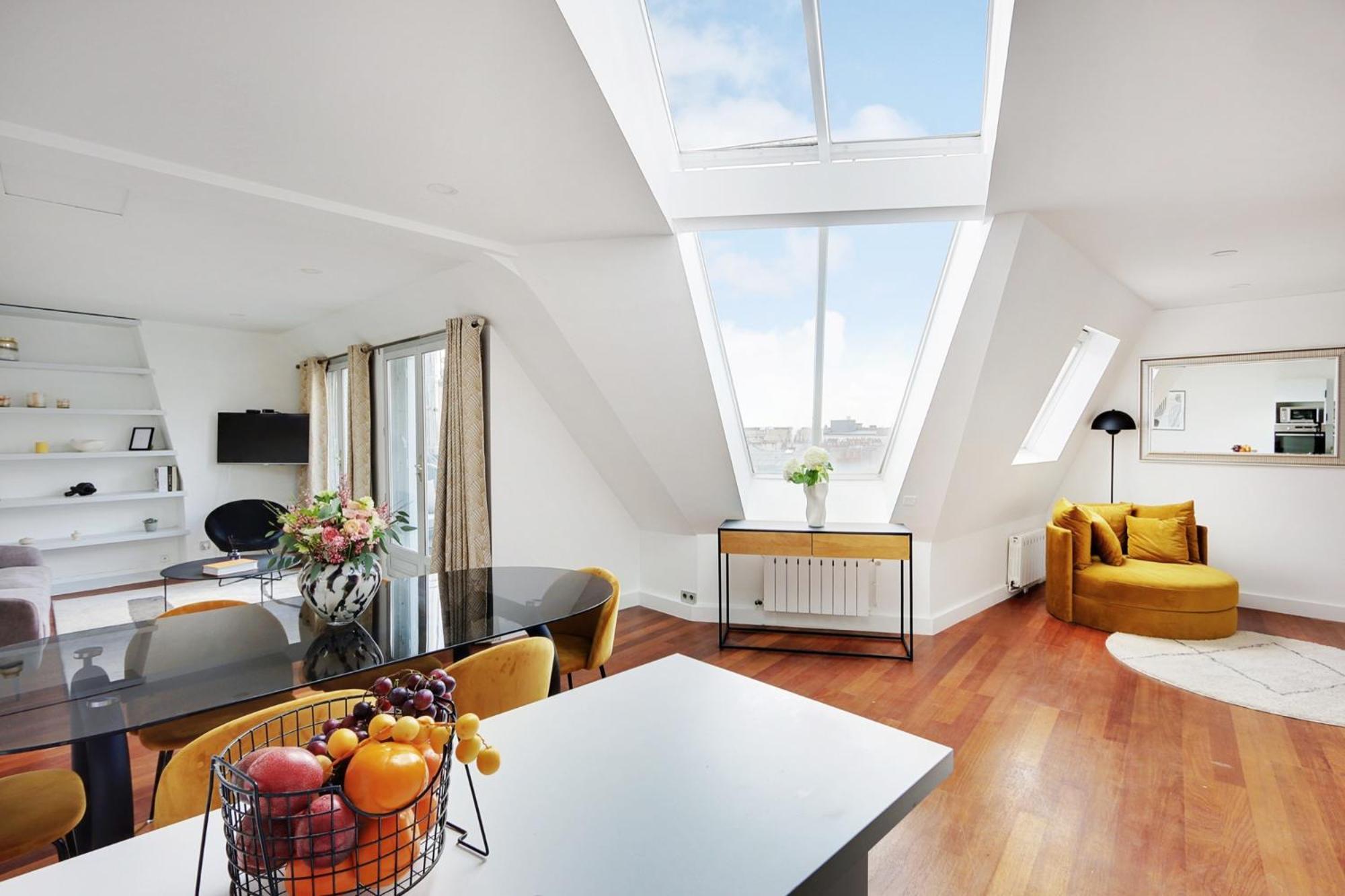 Apartment Eiffel Tower View - Time Right Paris