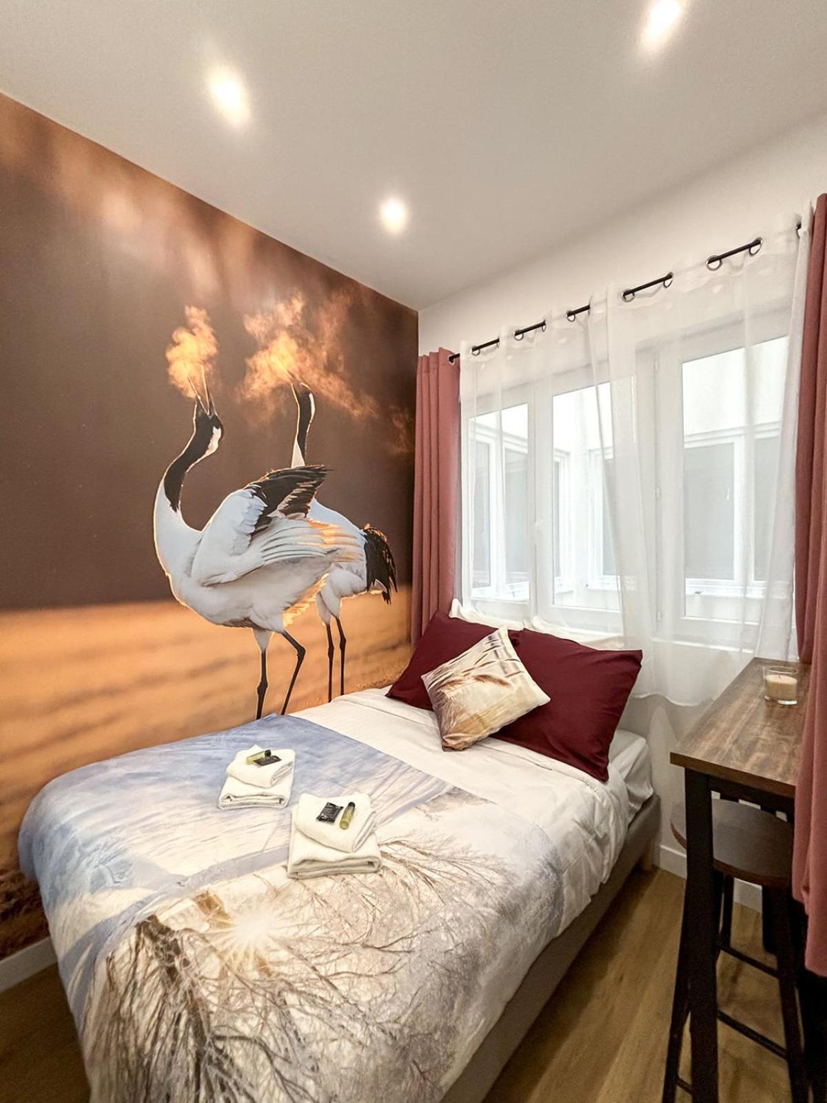 Apartment Nets - La Coulee Verte