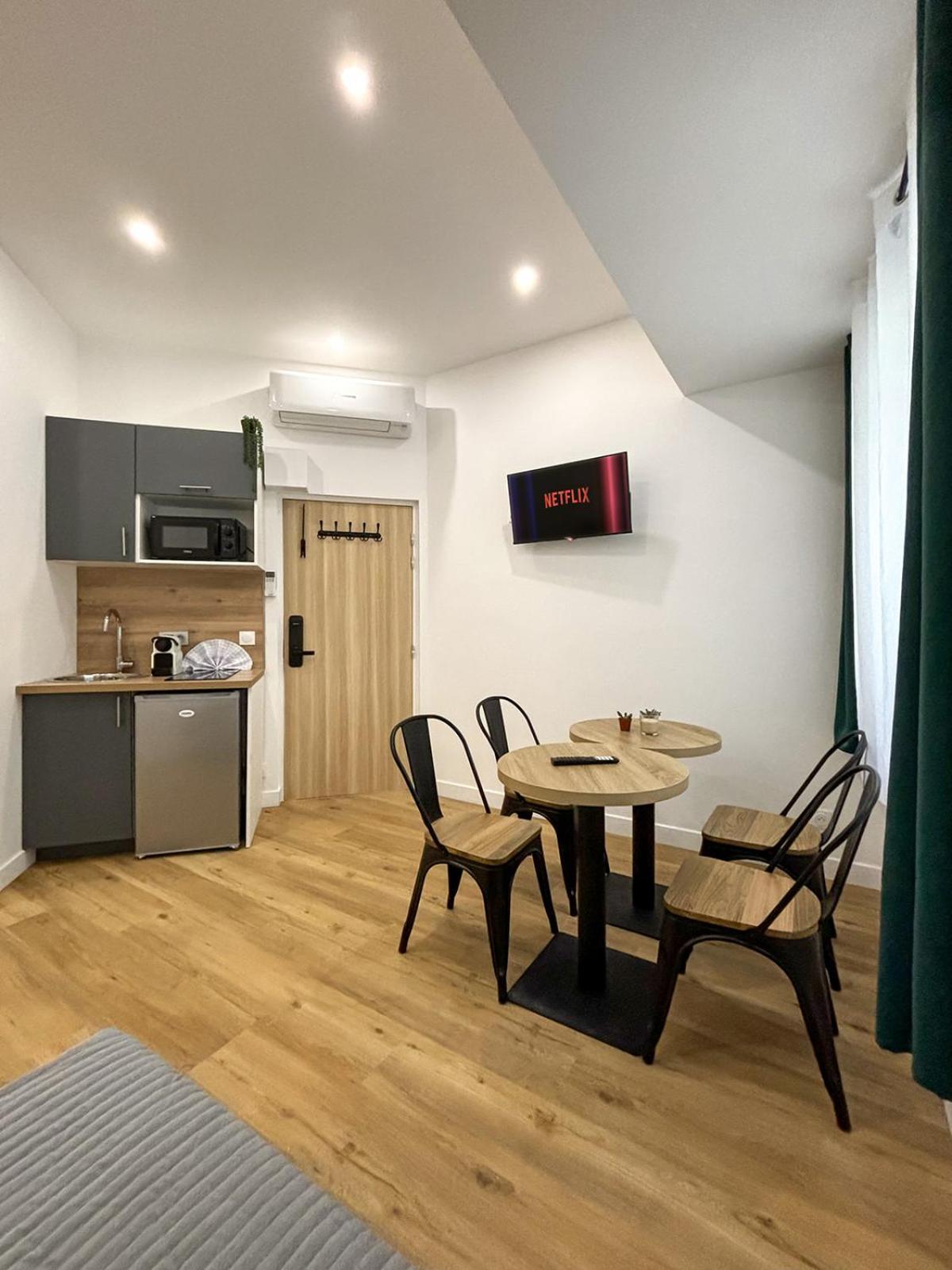 Nets - La Coulee Verte Apartment *