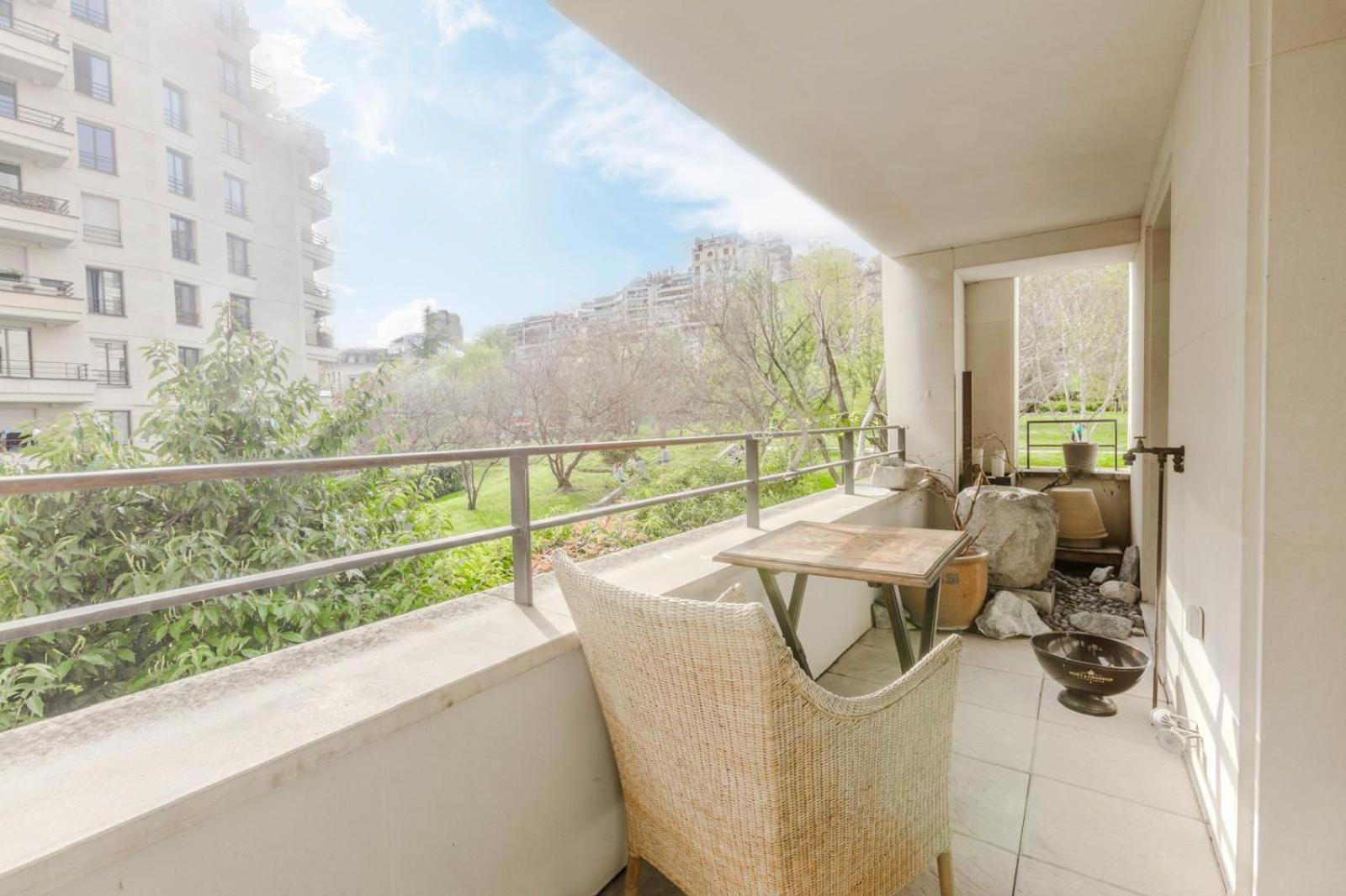 Grand Studio Moderne Tour Eiffel Apartment Paris
