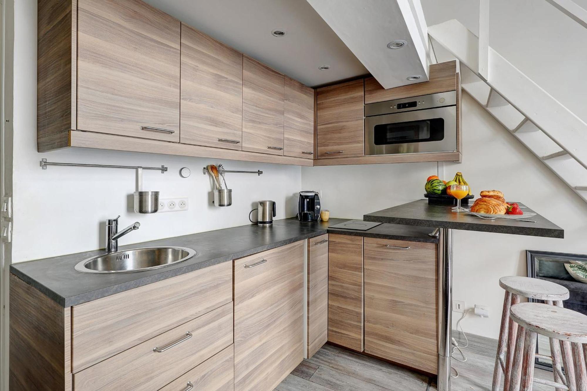 Le Marais & Pompidou - Cityapartmentstay Paris