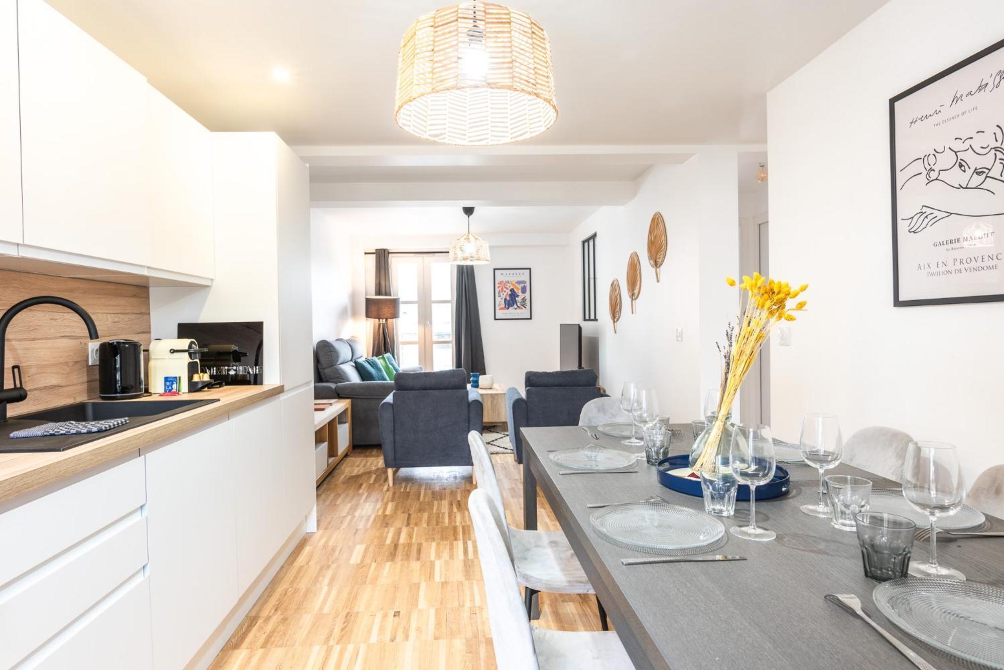 Appartement Design - 6 Guests - Buttes Chaumont Paris