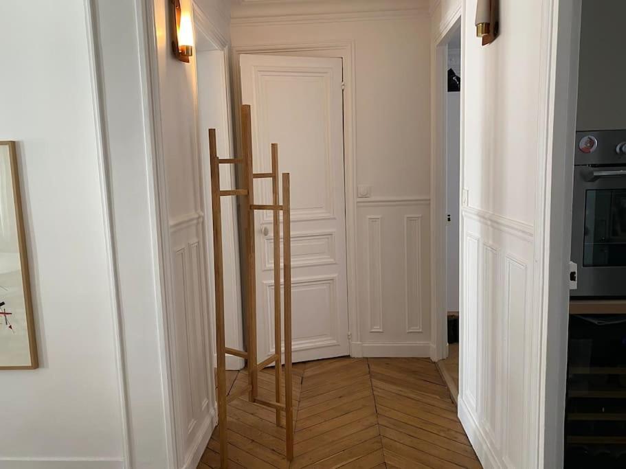 West Livingtrendy Area Spacious 2br Opera Montmartre Paris
