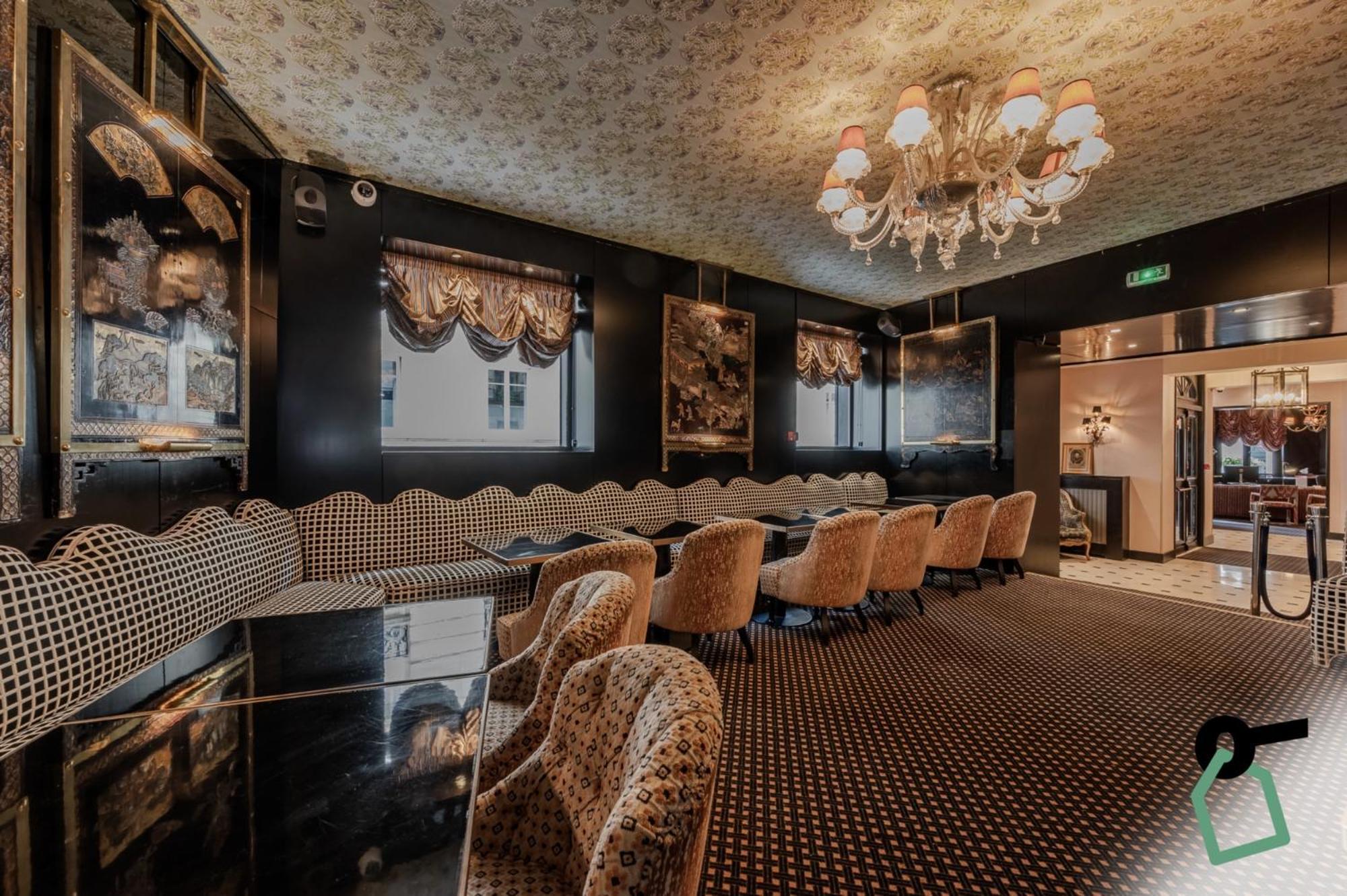 Hotiday Collection - Arc De Triomphe Hotel 4*