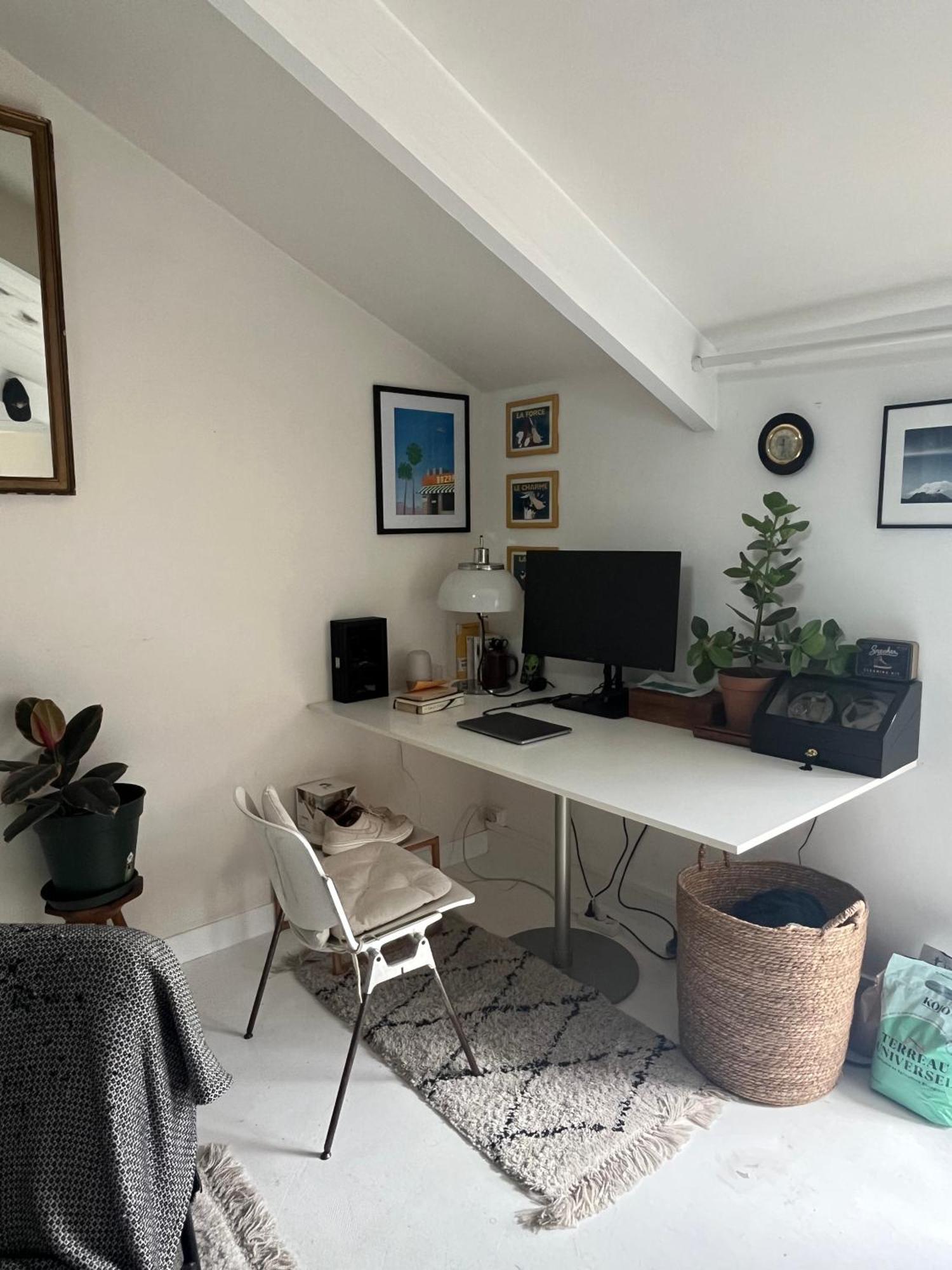 Charmand 40m2 Sous Les Toits Parisiens
