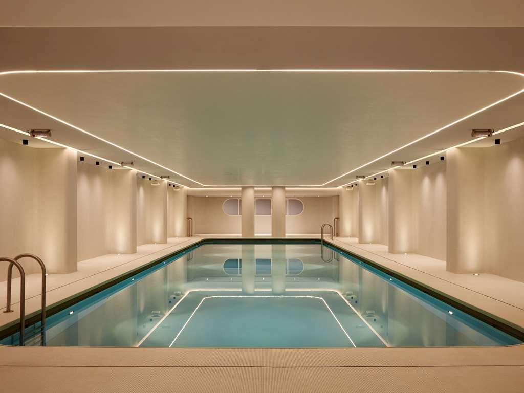 Hotel So/ *