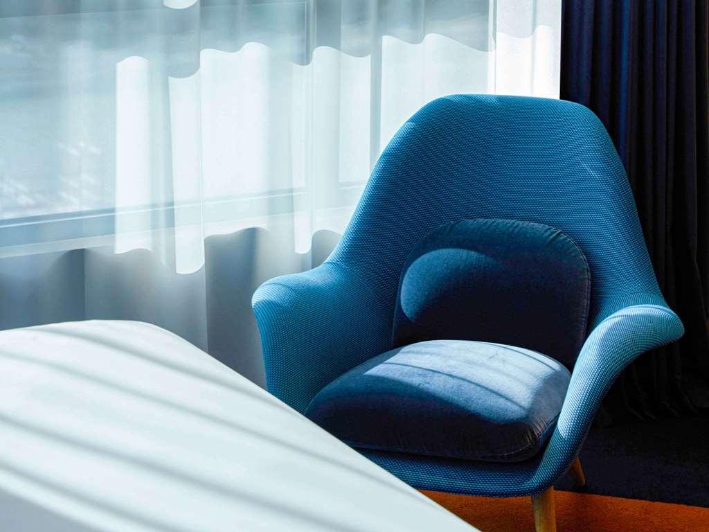 Hotel So/