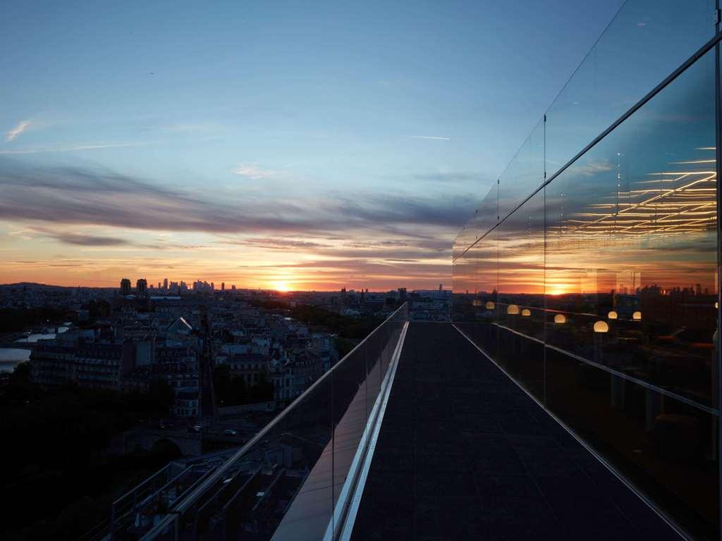 Hotel So/ *