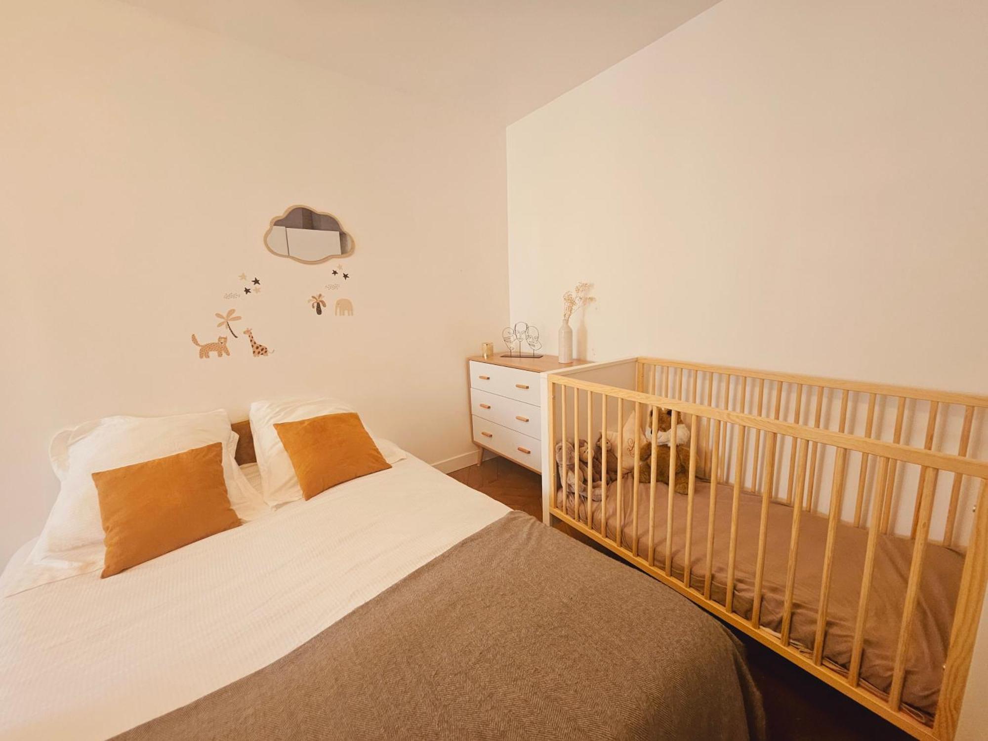 Champs Elysees Luxury Apartment Paris