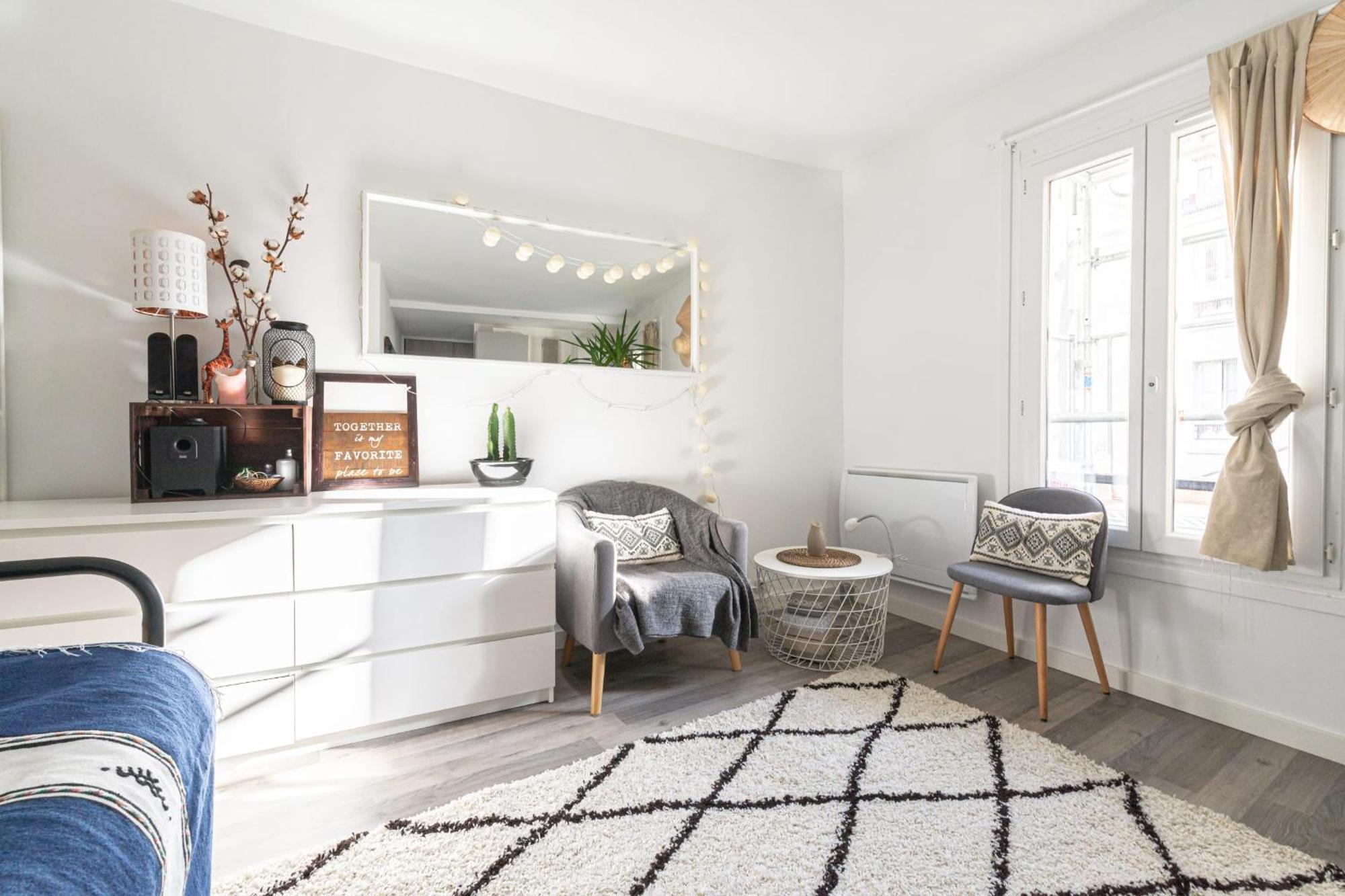 Appartement Beautiful And Bright Studio Near Belleville Paris