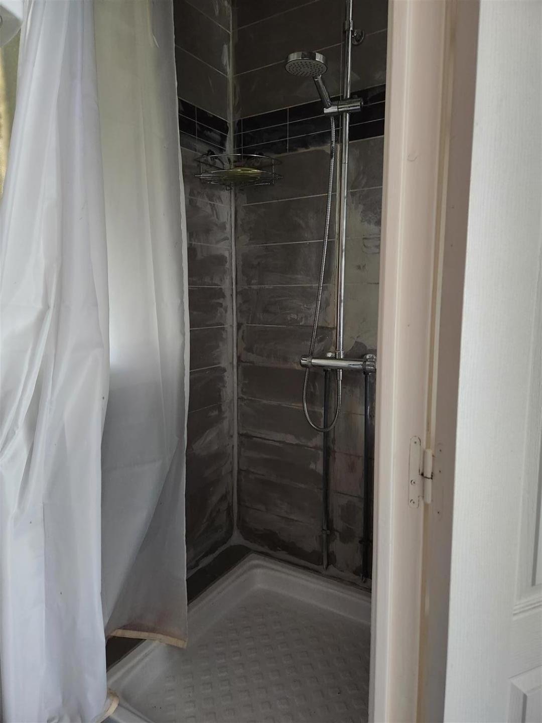 Goodguest - 18eme Bail Mobilite Apartment Paris