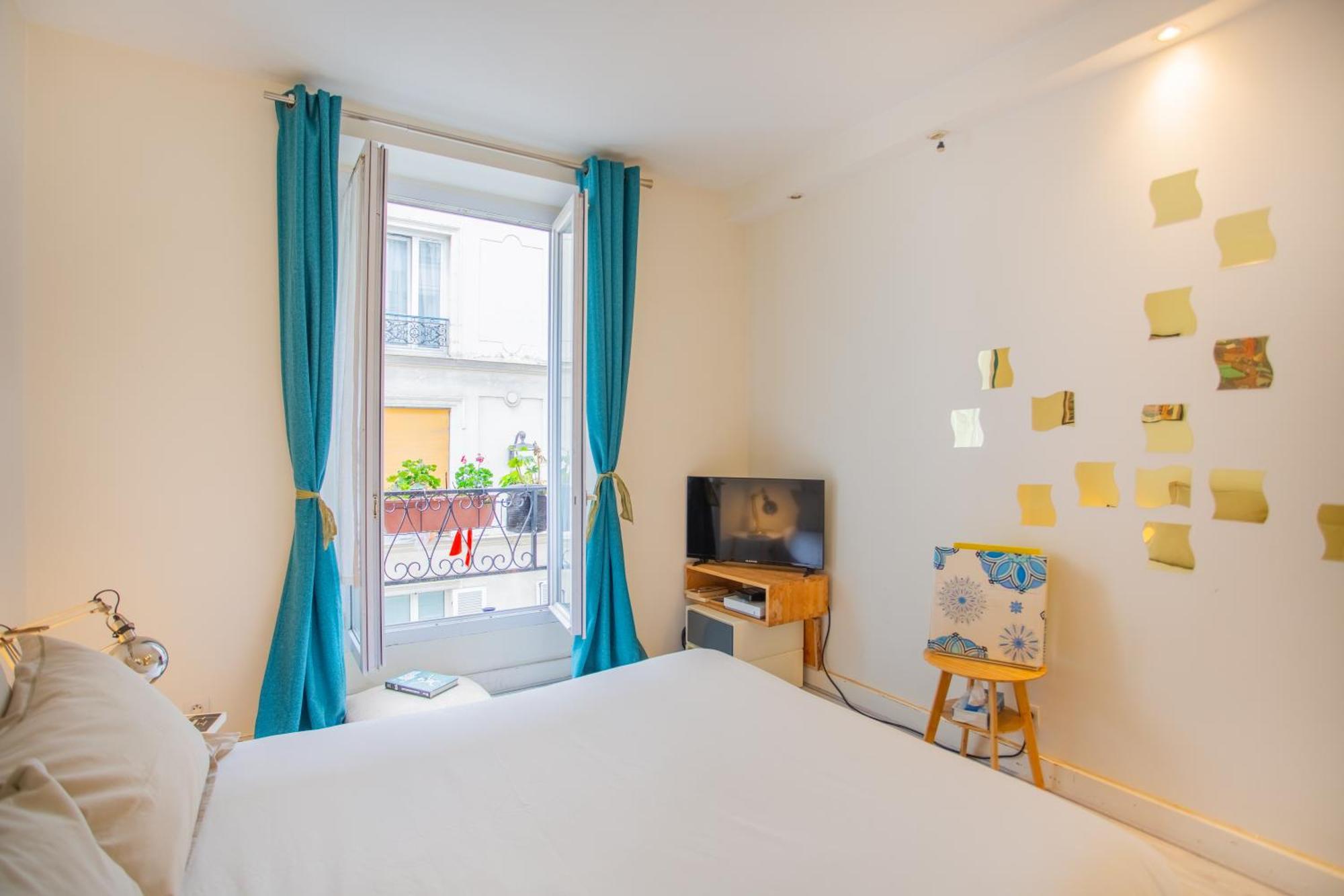Charming Parisian With Views * Paris