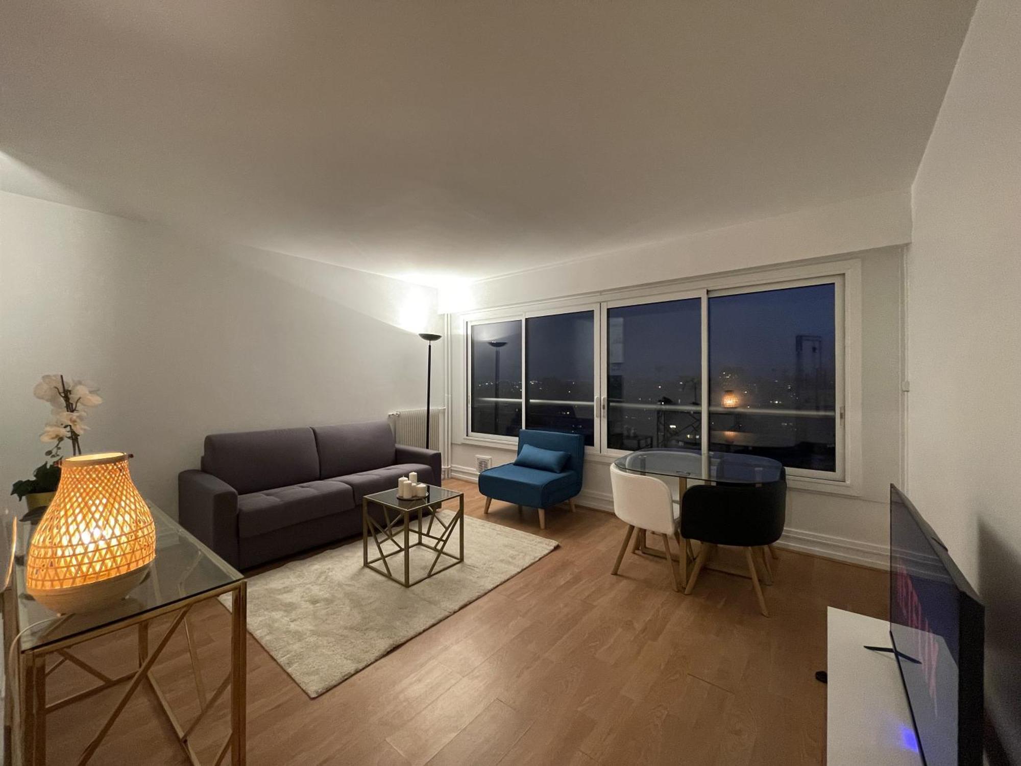 Appartement Cosy Avec Vue Sur Paris