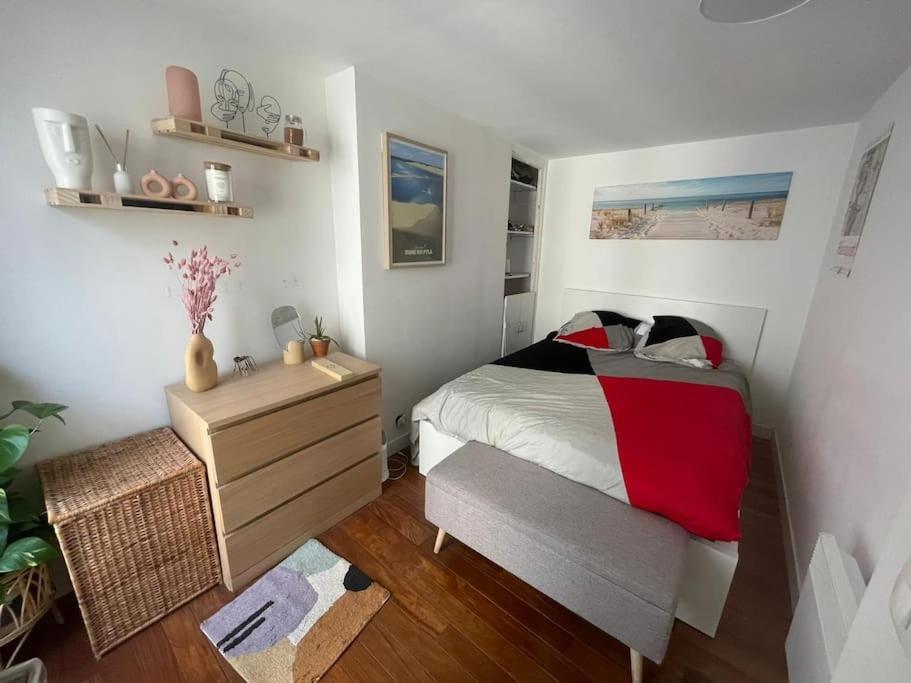 Appartement Charming 40 M2, 10th Paris