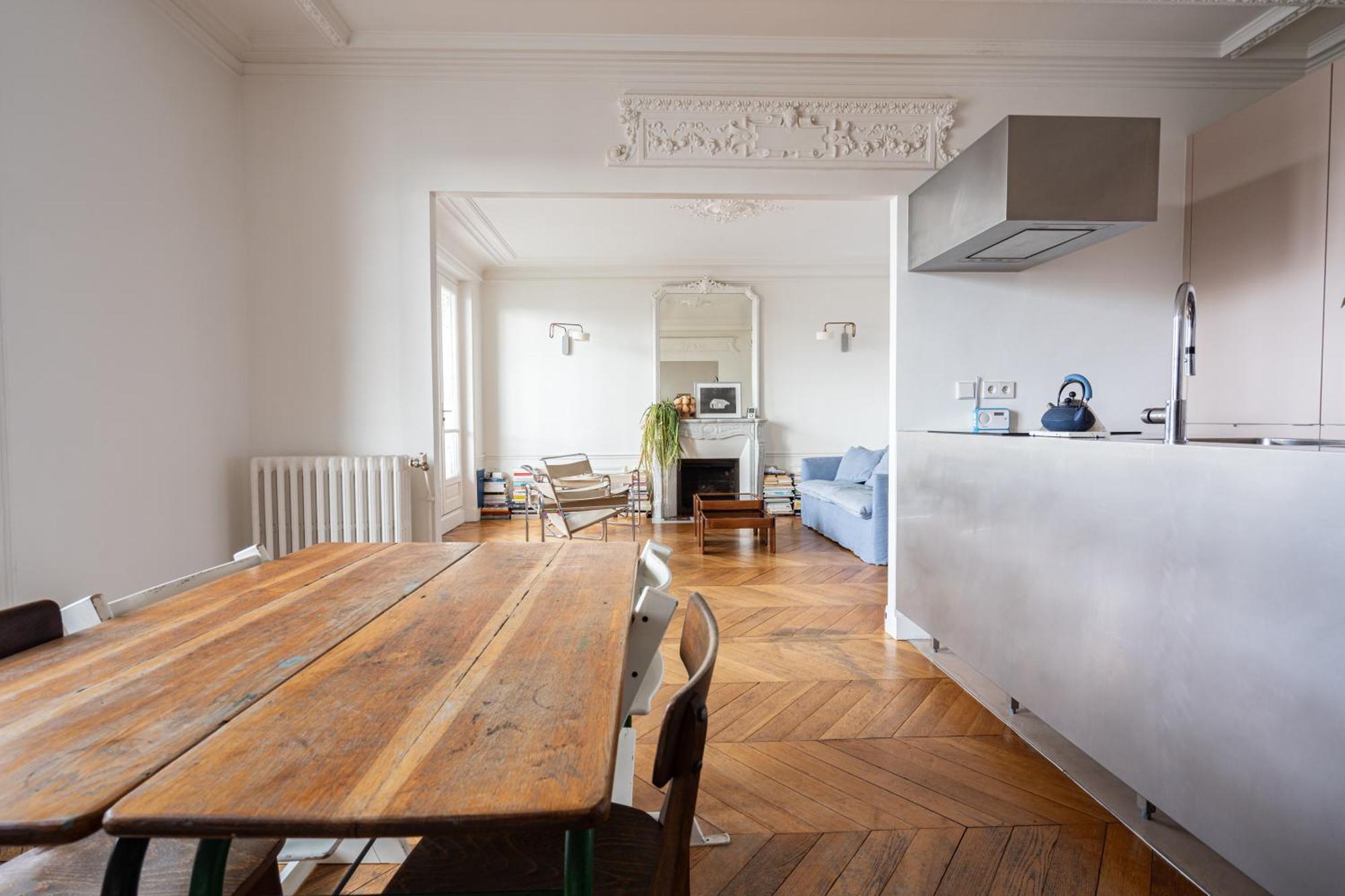 2 Bd Lovely Facing Canal St Martin Sleeps 6 *