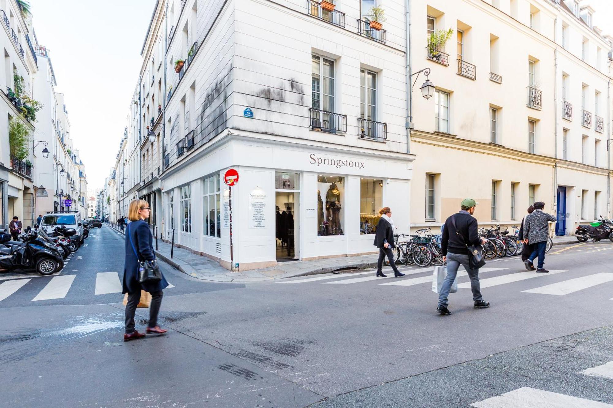 Apartment Veeve - Square Du Temple Comfort *