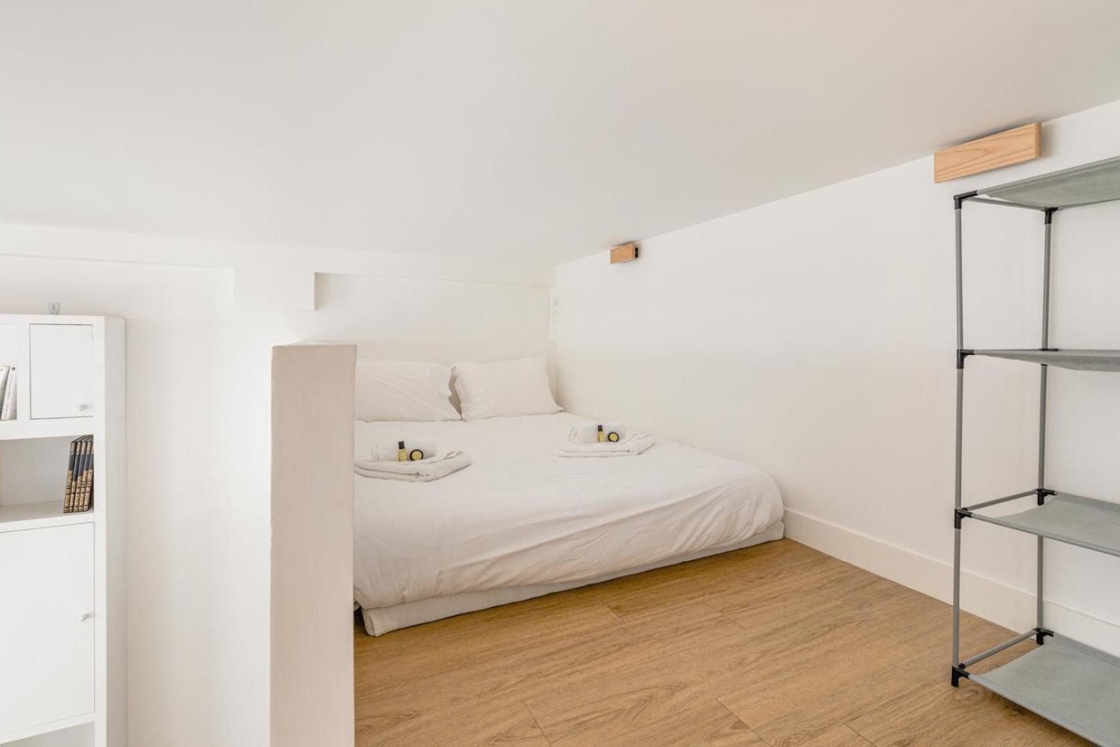 Guestready - Duplex Original Dans Le 11e Arr. Paris