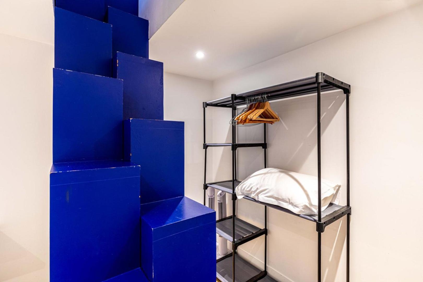 Disponible - - Equipped Souplex - From 1 To 6 Guests Apartment Paris
