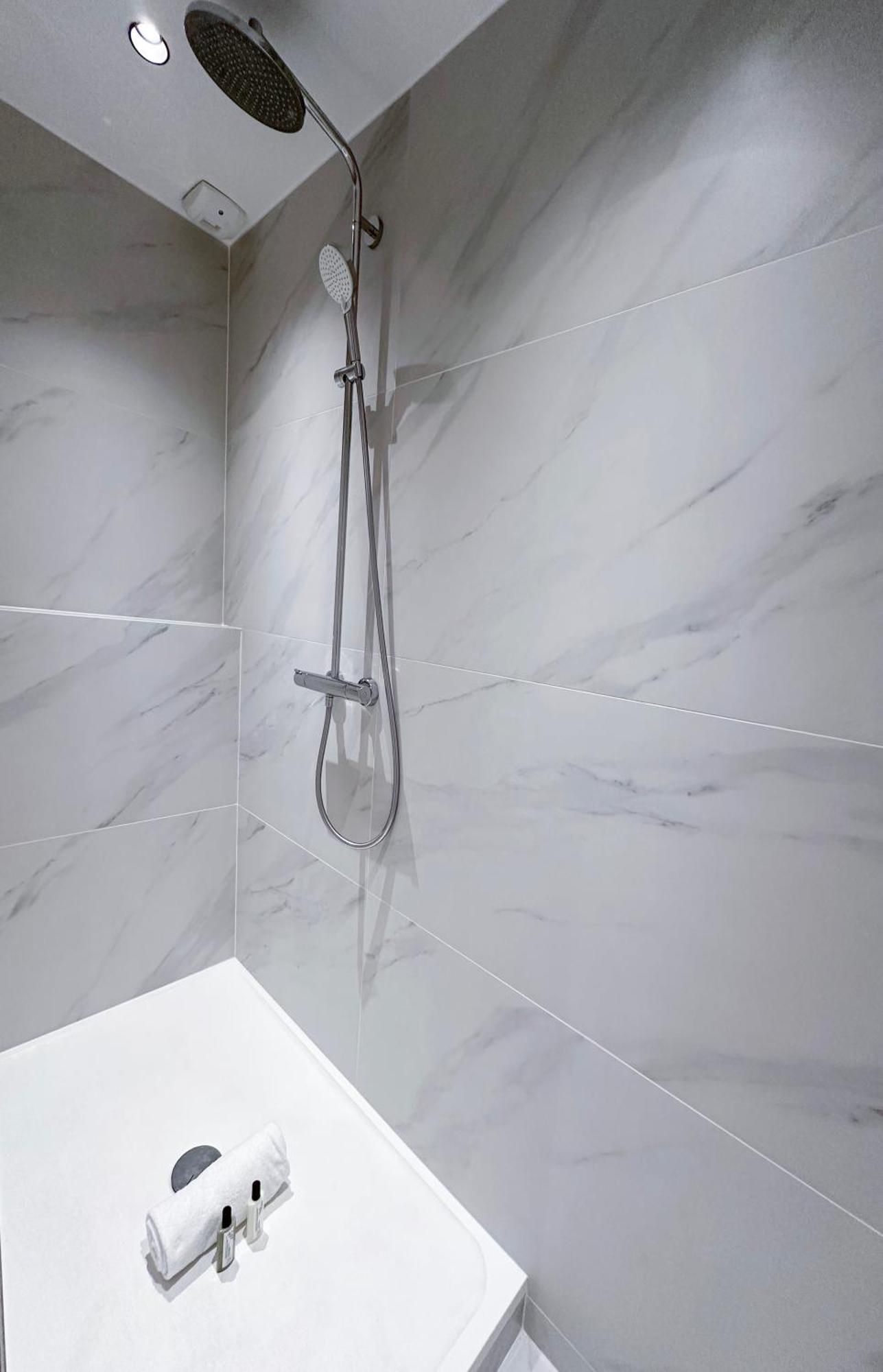 Saint-germain-des-pres Sumptuous Appartement