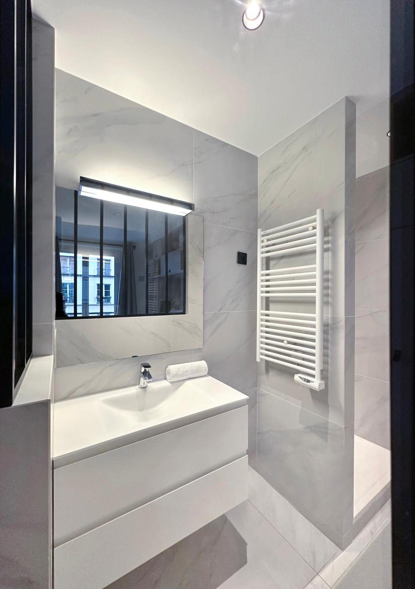Saint-germain-des-pres Sumptuous Appartement *