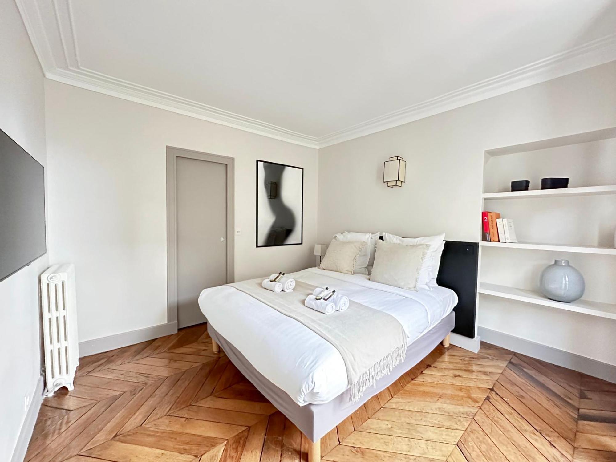 Saint-germain-des-pres Sumptuous Appartement *