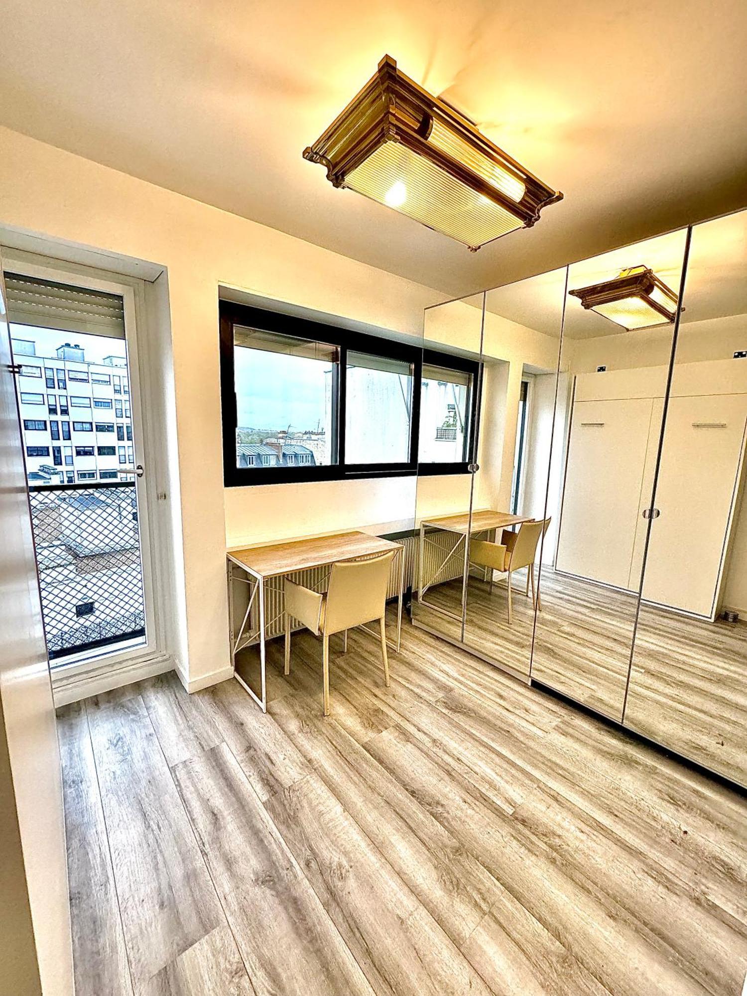 Apartment Rooftop Eiffel Tower - Full Ac *