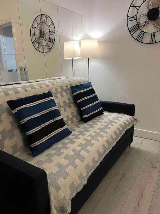 T2 Cosy Et Lumineux Au Coeur De Paris12 Appartement