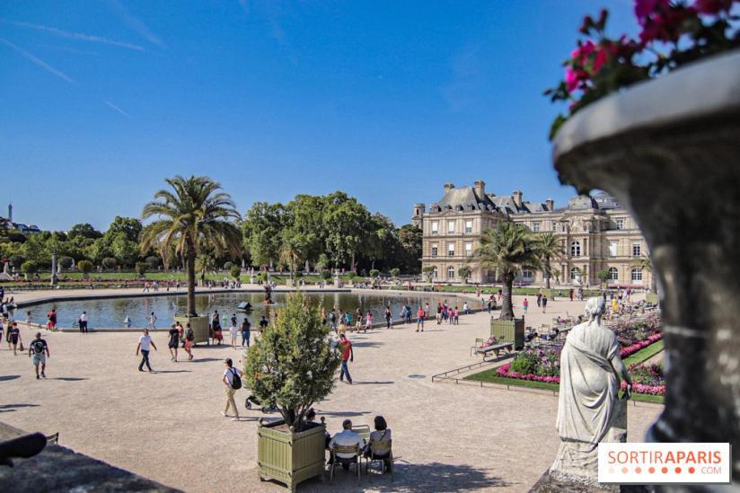Jardin Du Luxembourg Pres Du Pantheon Et De Notre-dame * Paris