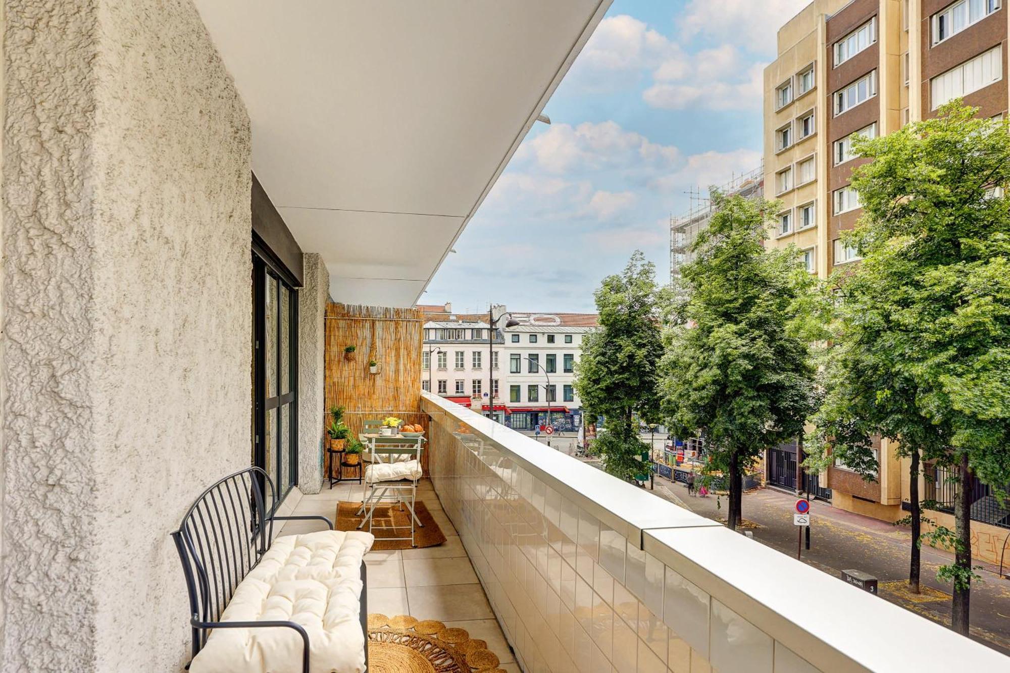 Appartement 119-typical Near Republique Paris