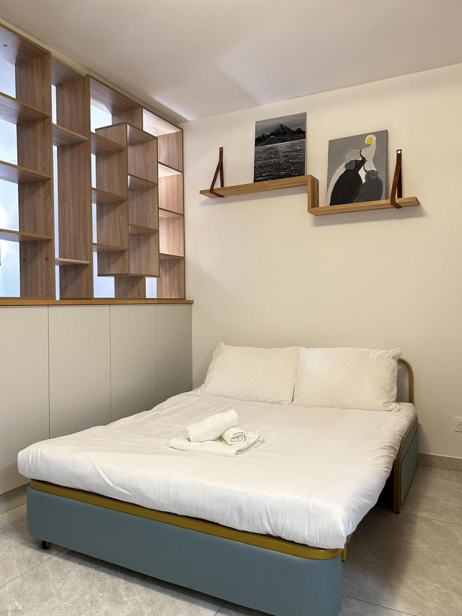 Elegant And Comfortable Studio Jouvenet Couette-café Paris